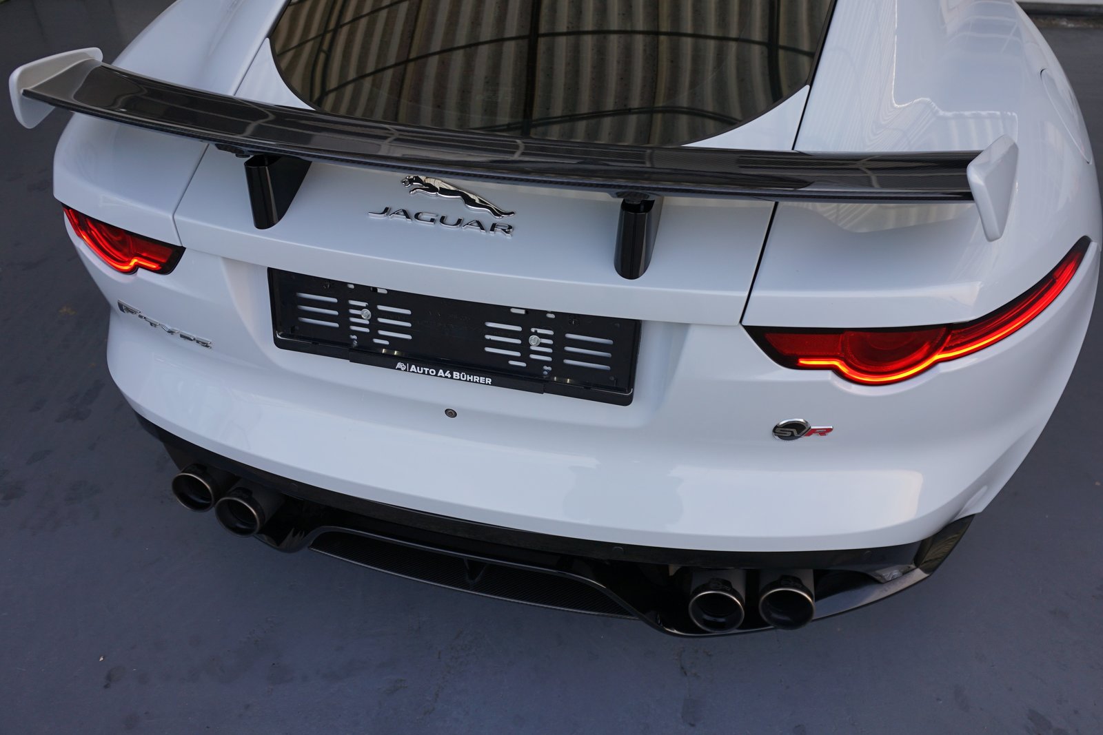 JAGUAR F-Type 5.0 V8 S/C SVR AWD 575PS, Essence, Occasion / Utilisé, Automatique - 7