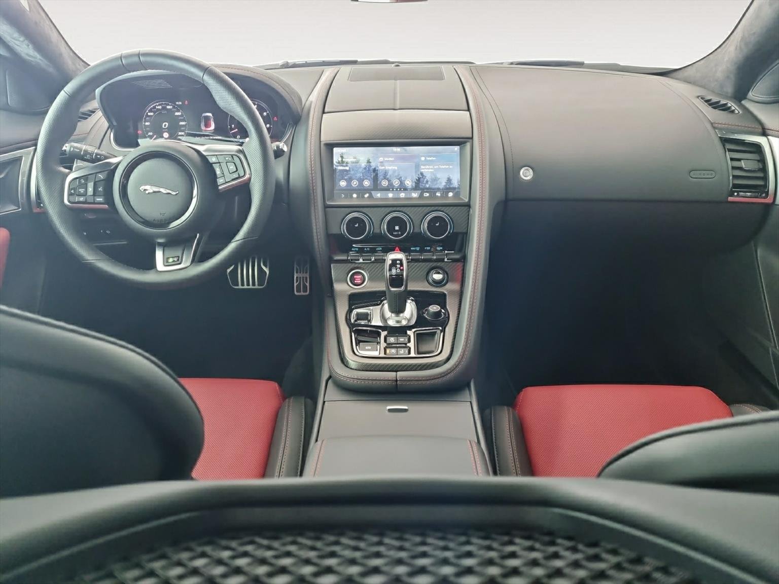 JAGUAR F-Type Coupé 5.0 V8 R75 AWD, Essence, Occasion / Utilisé, Automatique - 6
