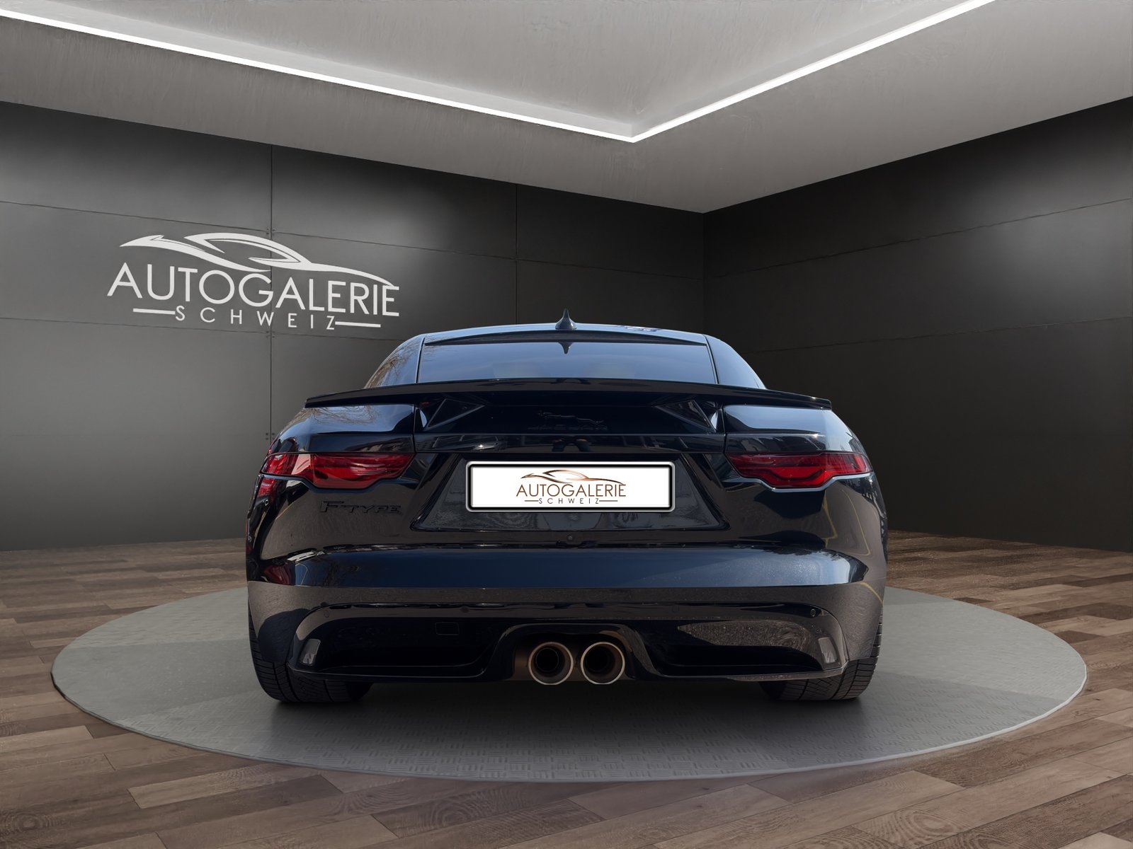 JAGUAR F-Type Coupé 2.0 I4 R-Dynamic Automatik Panorama Gl, Benzin, Occasion / Gebraucht, Automatik - 4