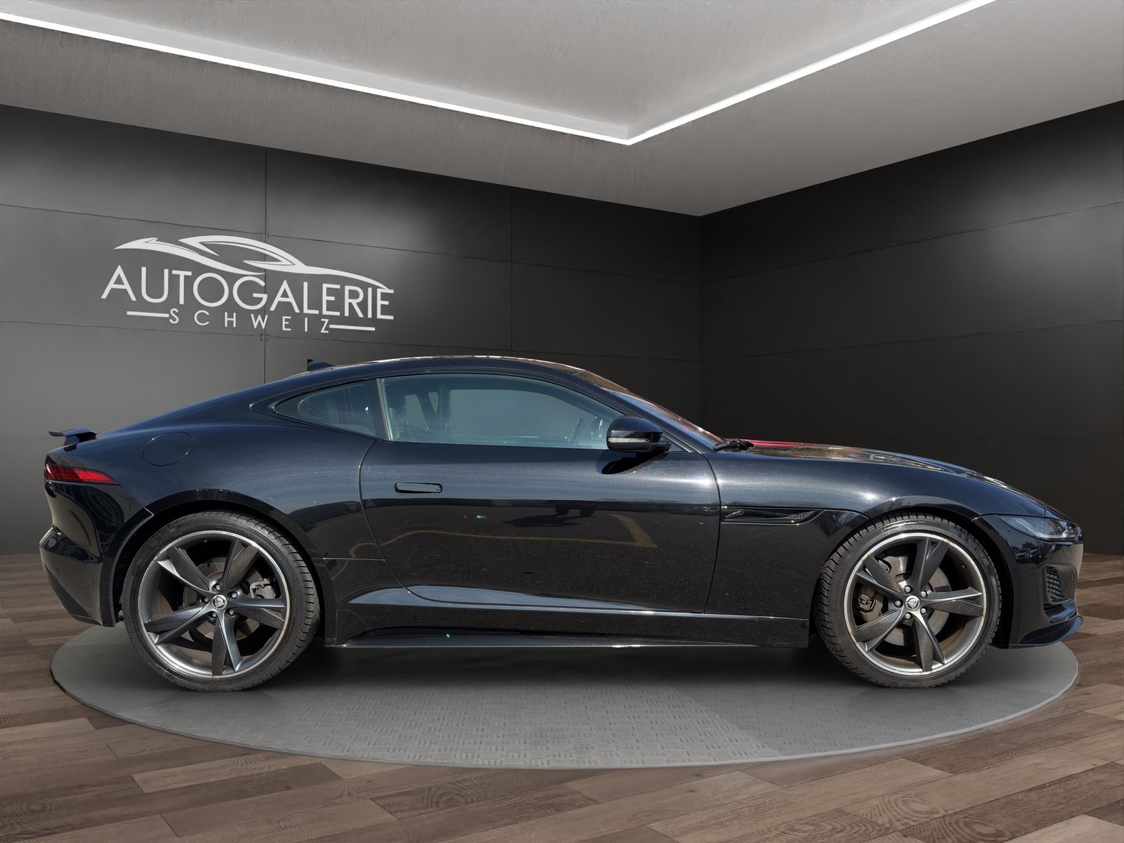 JAGUAR F-Type Coupé 2.0 I4 R-Dynamic Automatik Panorama Gl, Benzin, Occasion / Gebraucht, Automatik - 6