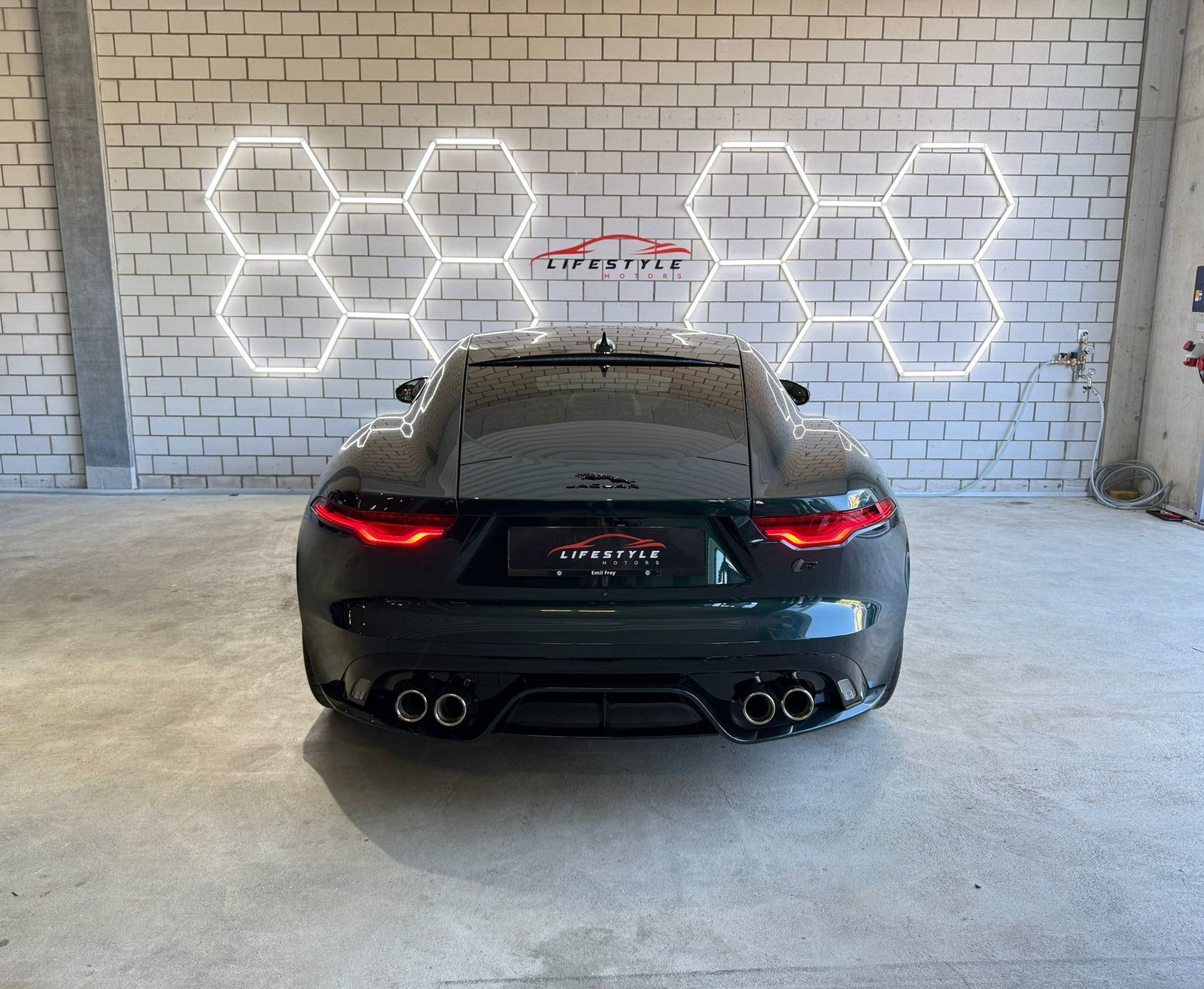JAGUAR F-Type Coupé 5.0 V8 R75 Automatik AWD, Benzin, Occasion / Gebraucht, Automatik - 4