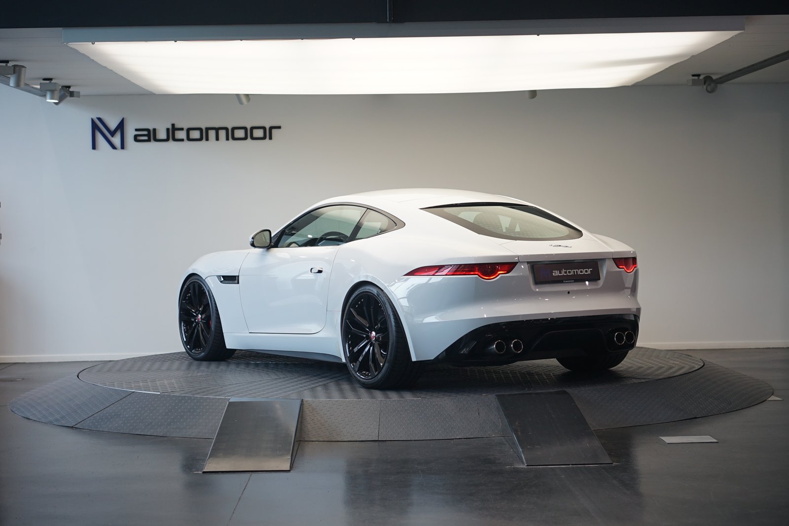 JAGUAR F-Type Coupé R 5.0 V8 S/C, Petrol, Second hand / Used, Automatic - 7