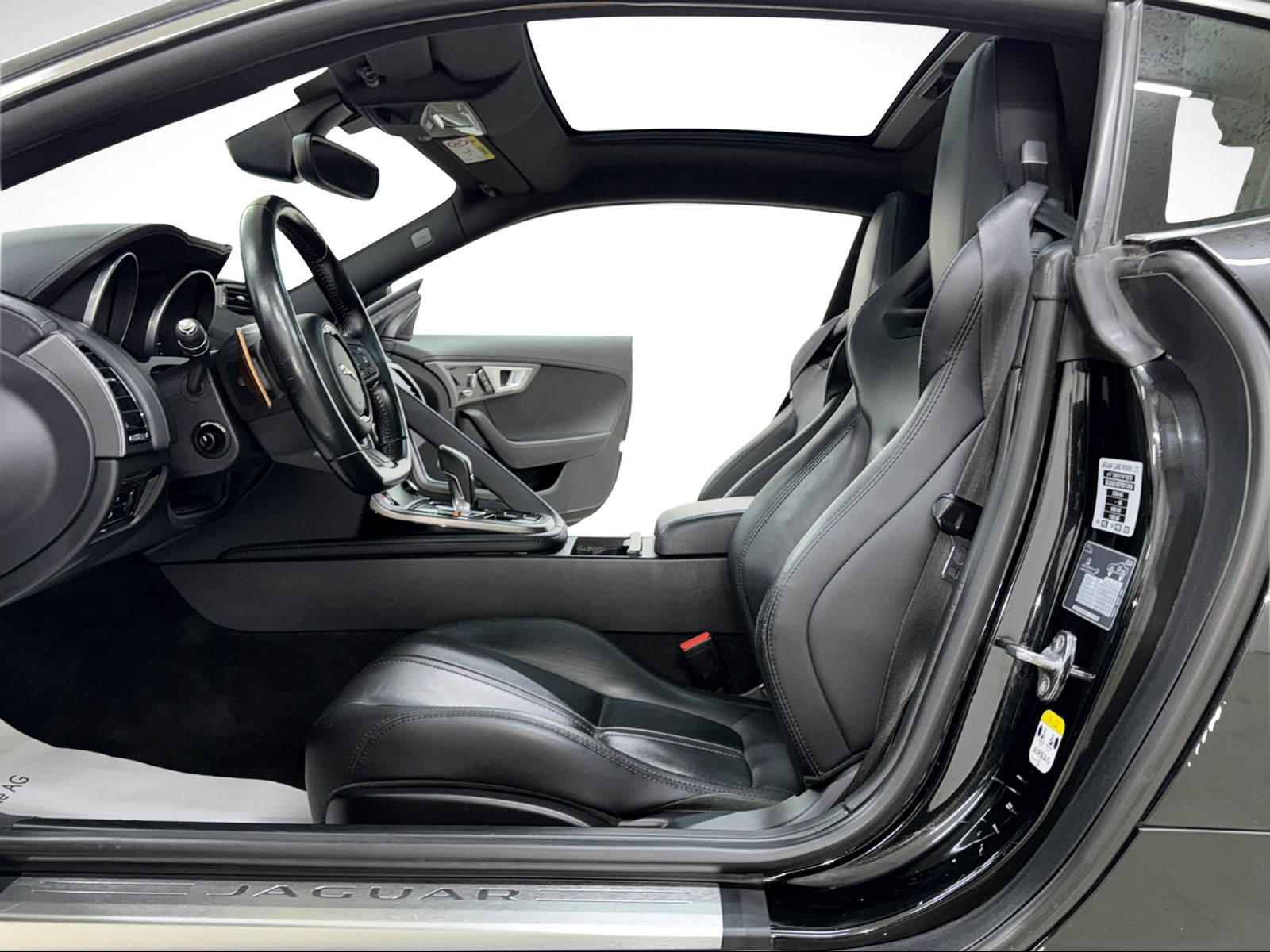 JAGUAR F-Type Coupé S 3.0 V6 380PS Ultimate Black S/C ( Mot, Petrol, Second hand / Used, Automatic - 6