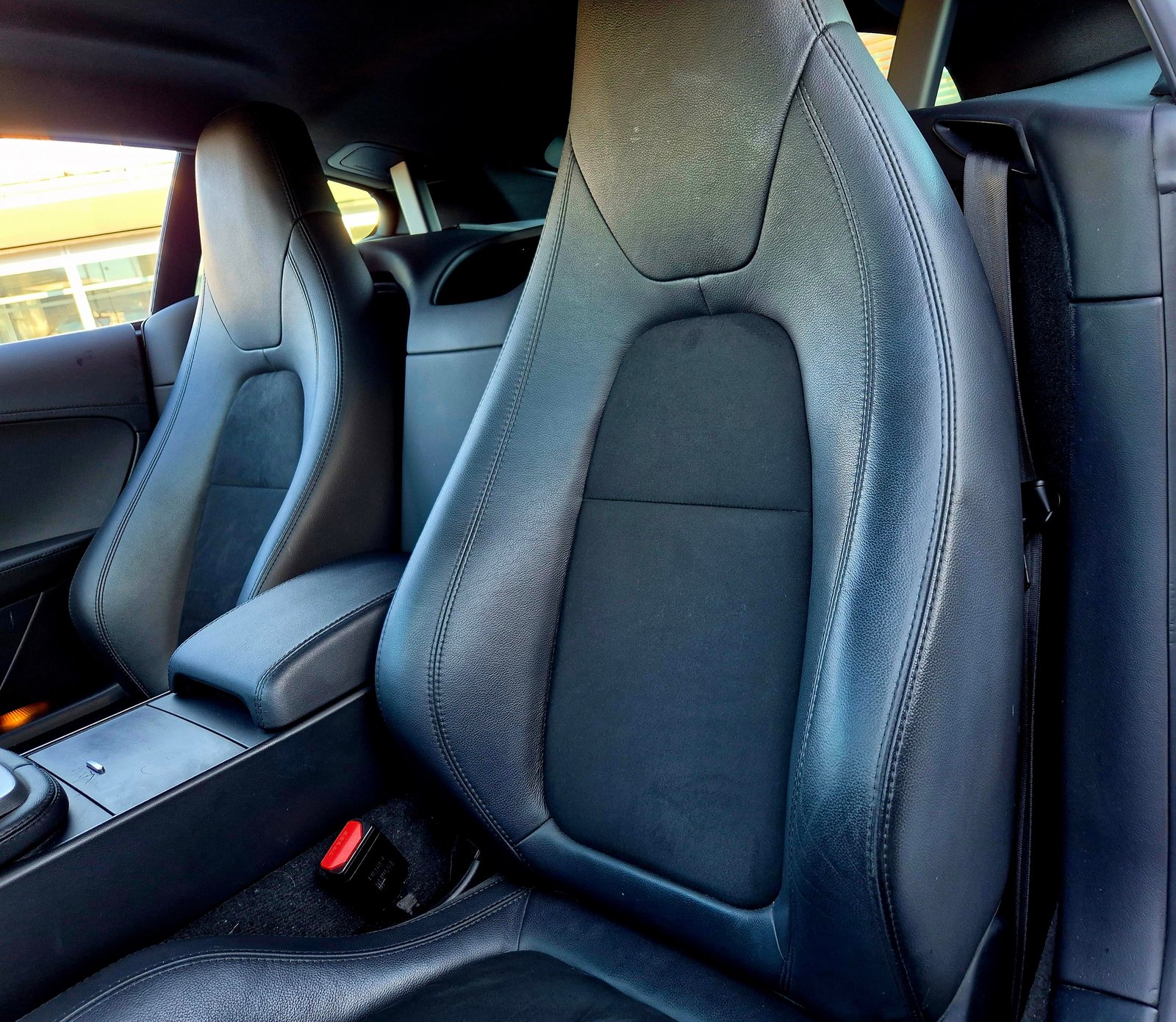 JAGUAR F-Type Coupé 3.0 V6, Petrol, Second hand / Used, Automatic - 5