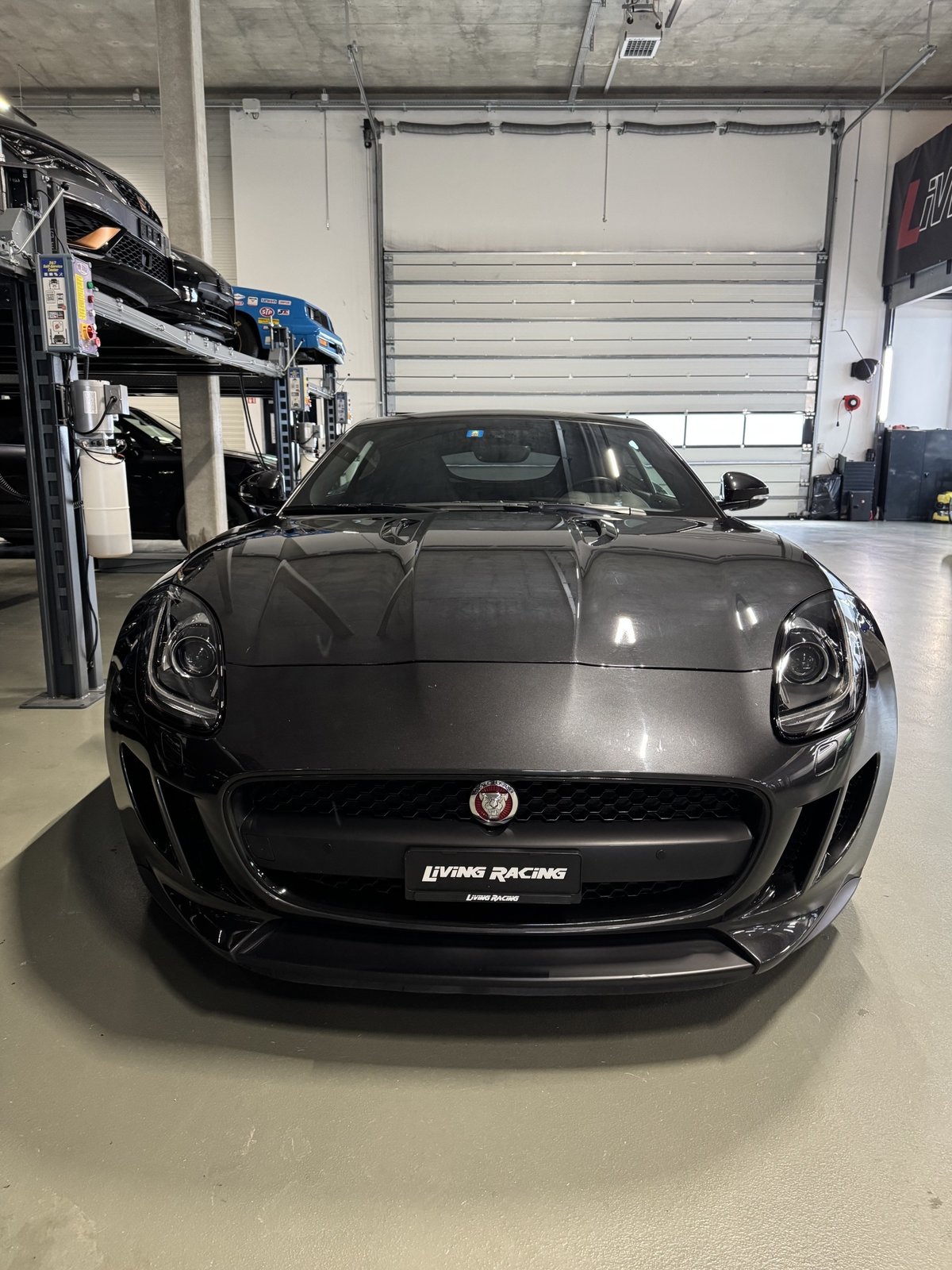JAGUAR F-Type Coupé 3.0 V6 S/C, Petrol, Second hand / Used, Automatic - 6