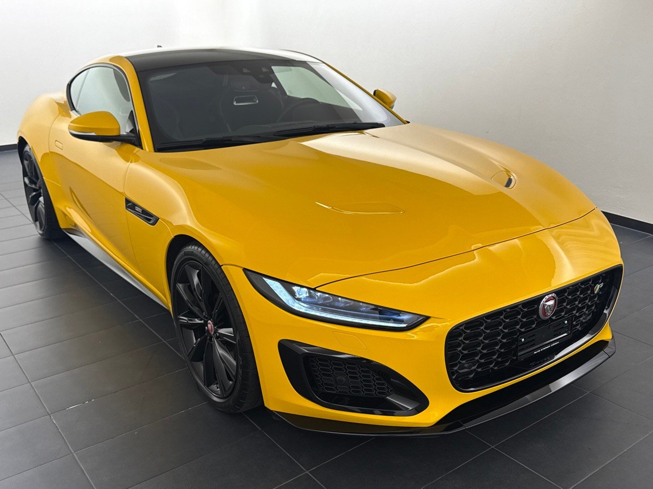 JAGUAR F-Type 5.0 V8 R75 AWD, Benzina, Occasioni / Usate, Automatico - 4