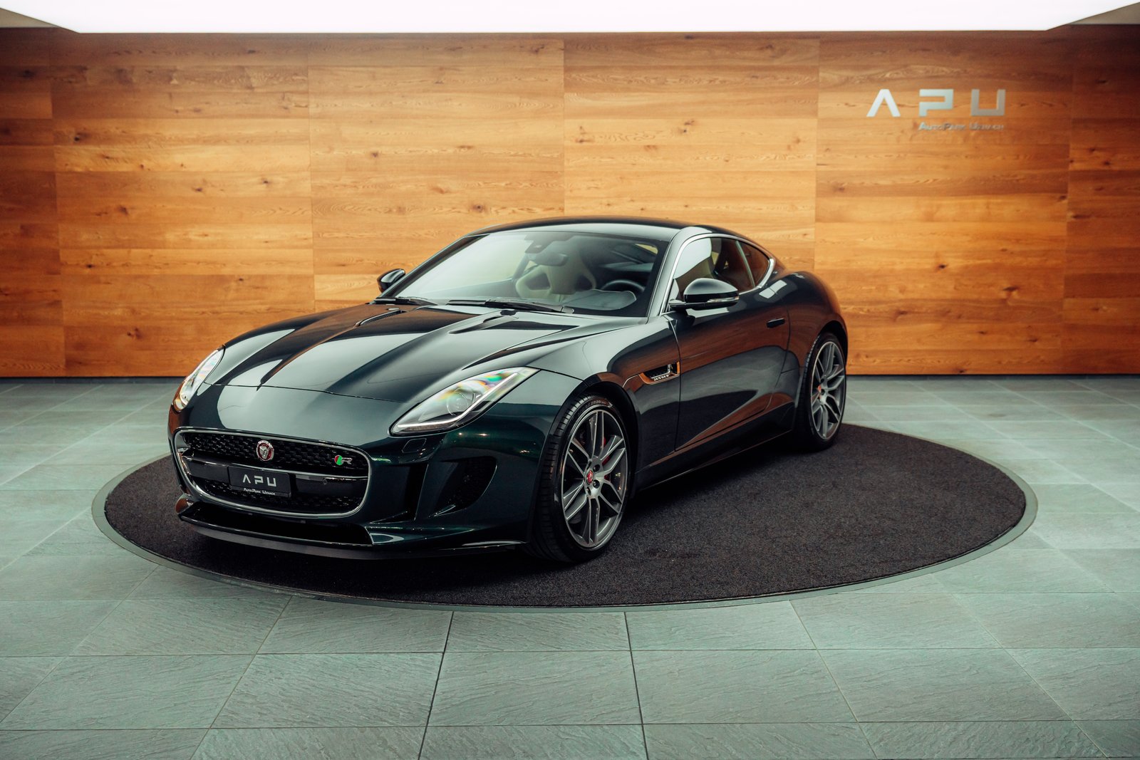 JAGUAR F-Type Coupé R 5.0 V8 S/C, Petrol, Second hand / Used, Automatic - 5