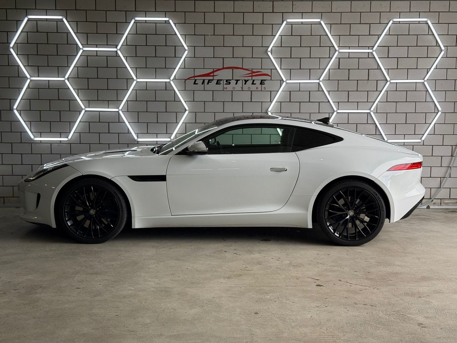 JAGUAR F-Type Coupé S 3.0 V6 S/C, Benzin, Occasion / Gebraucht, Automatik - 2