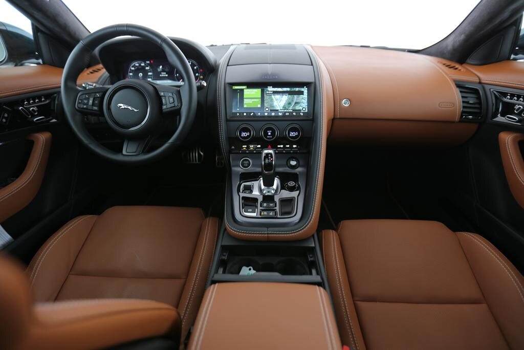 JAGUAR F-Type Coupé 2.0 R-Dynamic, Benzin, Occasion / Gebraucht, Automatik - 5