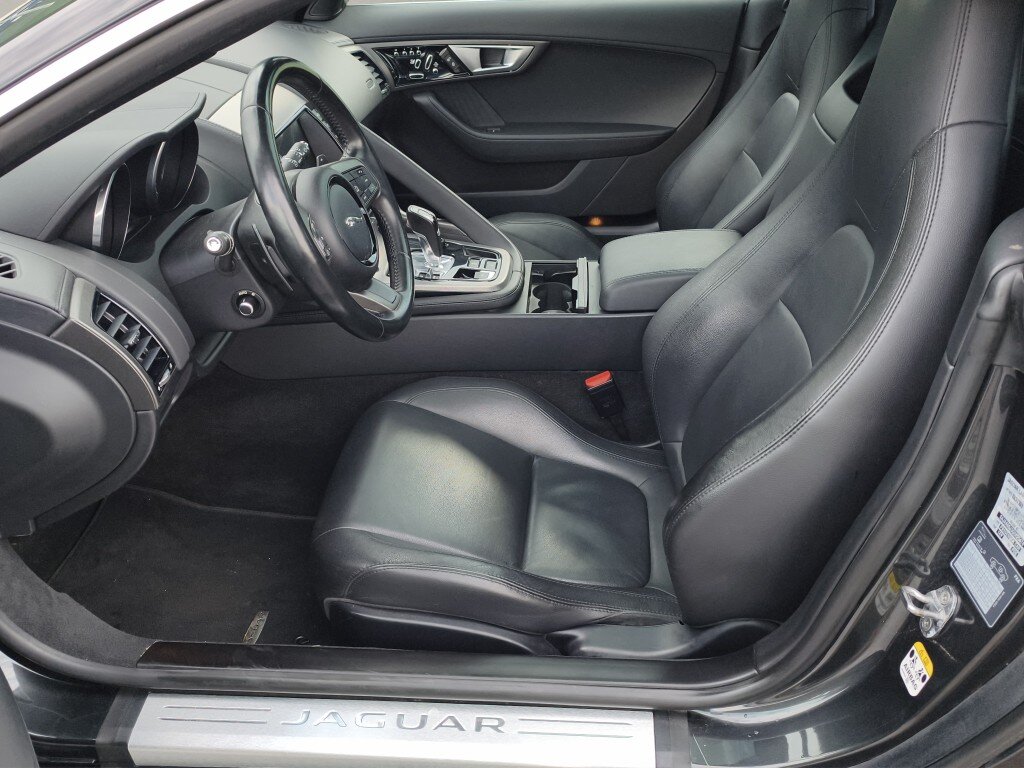 JAGUAR F-Type Coupé 3.0 V6, Essence, Occasion / Utilisé, Automatique - 3
