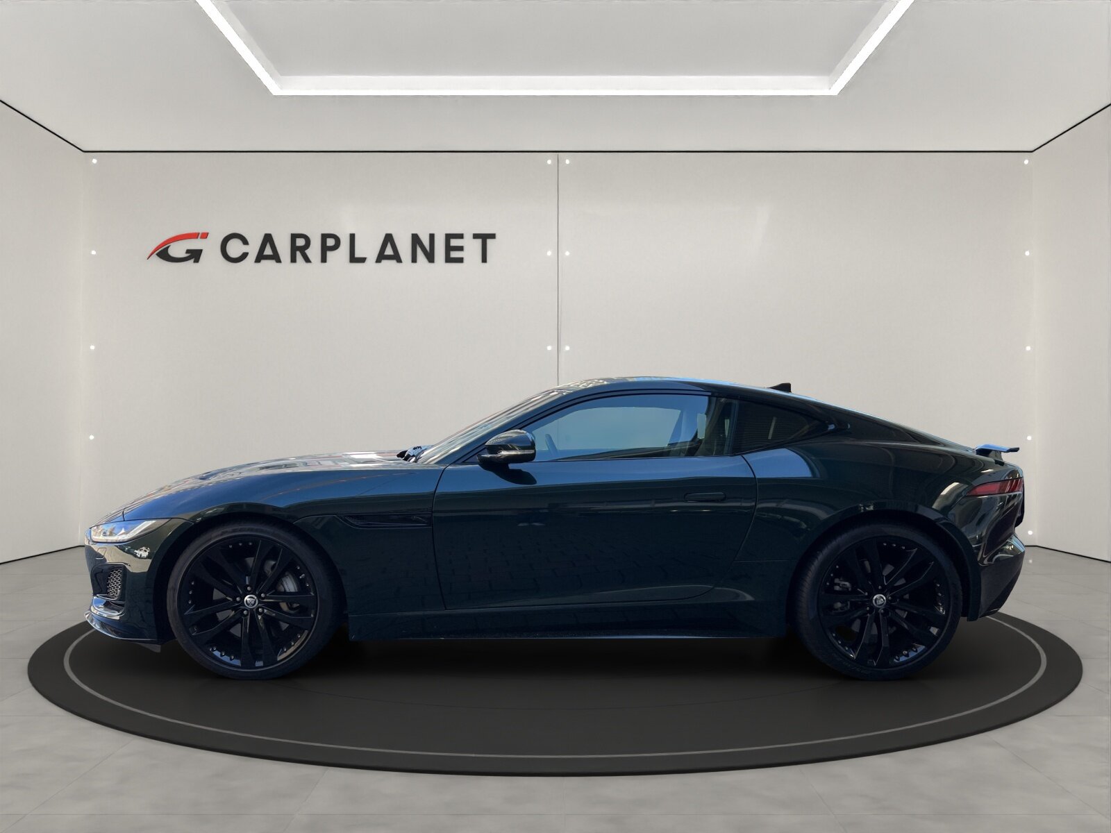 JAGUAR F-Type Coupé 2.0 R-Dynamic Black 300PS, Essence, Occasion / Utilisé, Automatique - 3