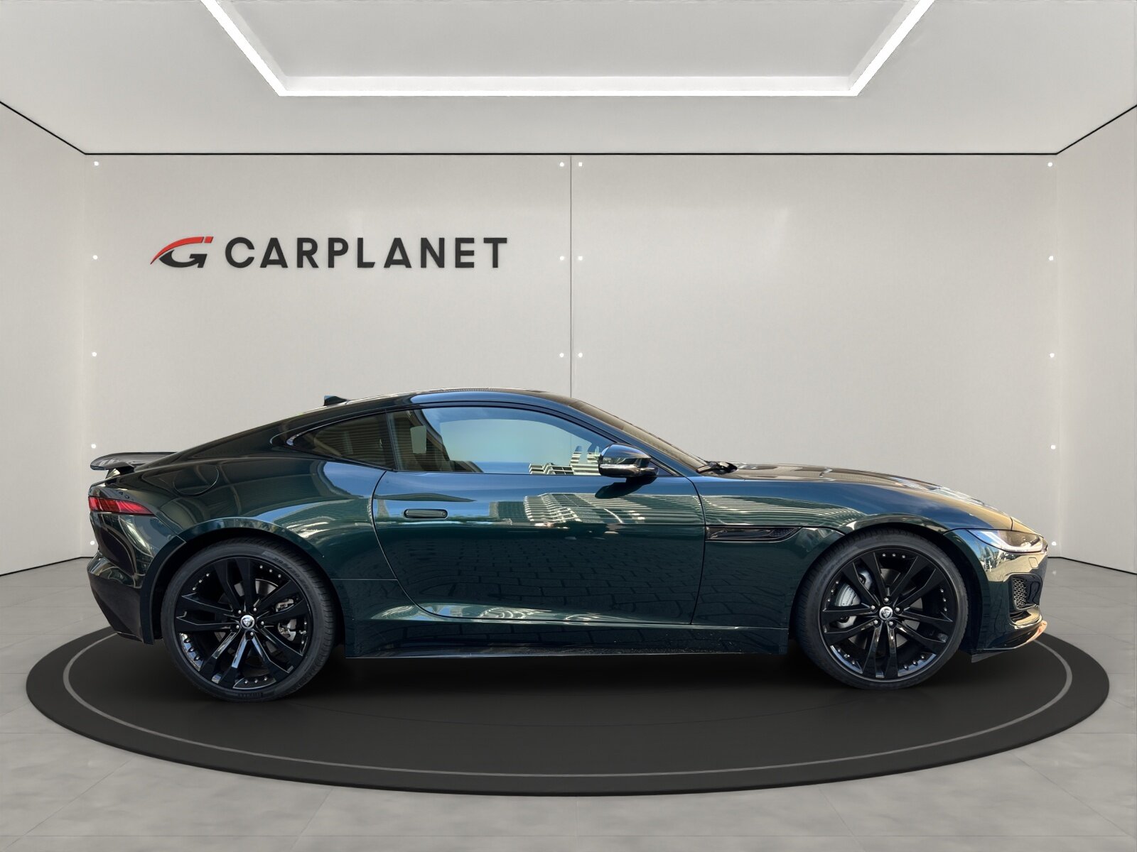 JAGUAR F-Type Coupé 2.0 R-Dynamic Black 300PS, Essence, Occasion / Utilisé, Automatique - 4