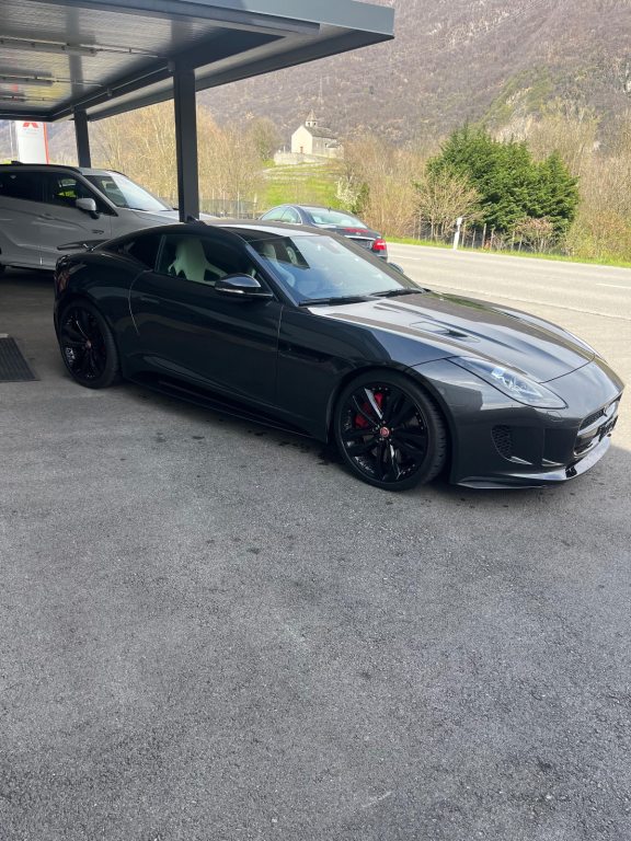 JAGUAR 3.0 V6 R-Dynamic AWD, Benzin, Occasion / Gebraucht, Automatik - 2