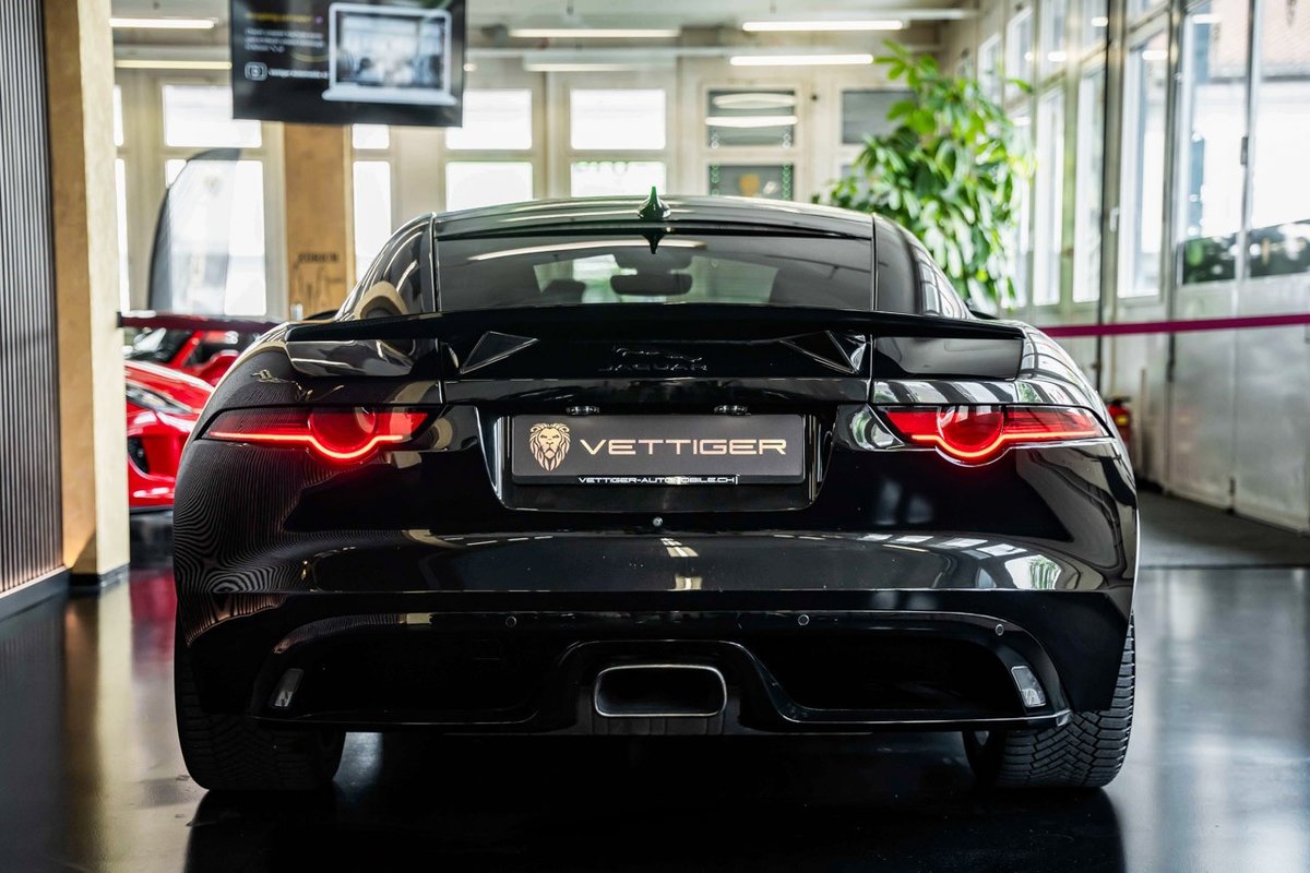 JAGUAR F-Type 2.0 I4 R-Dynamic Automatik, Petrol, Second hand / Used, Automatic - 5