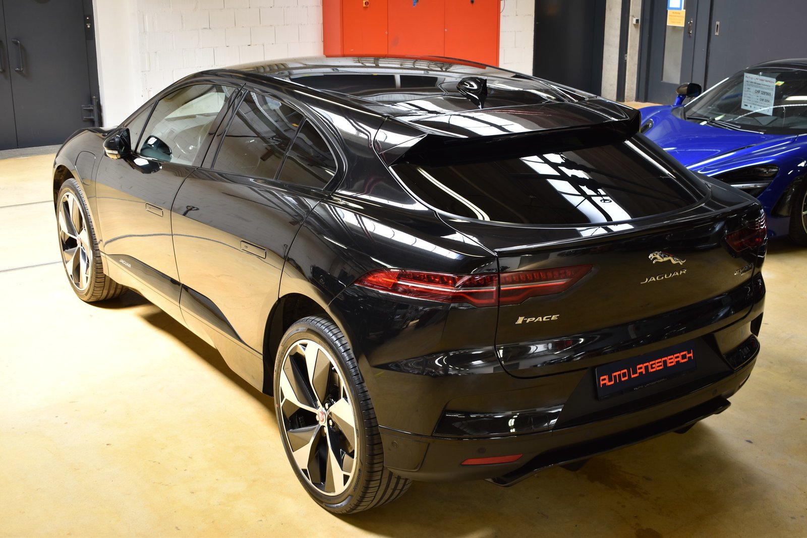 JAGUAR I-Pace EV400 SE AWD, Elettrica, Occasioni / Usate, Automatico - 4