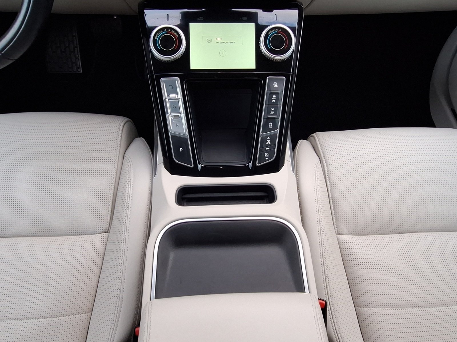 JAGUAR I-Pace EV400 HSE AWD 3-PHASIG, Elektro, Occasion / Gebraucht, Automatik - 7