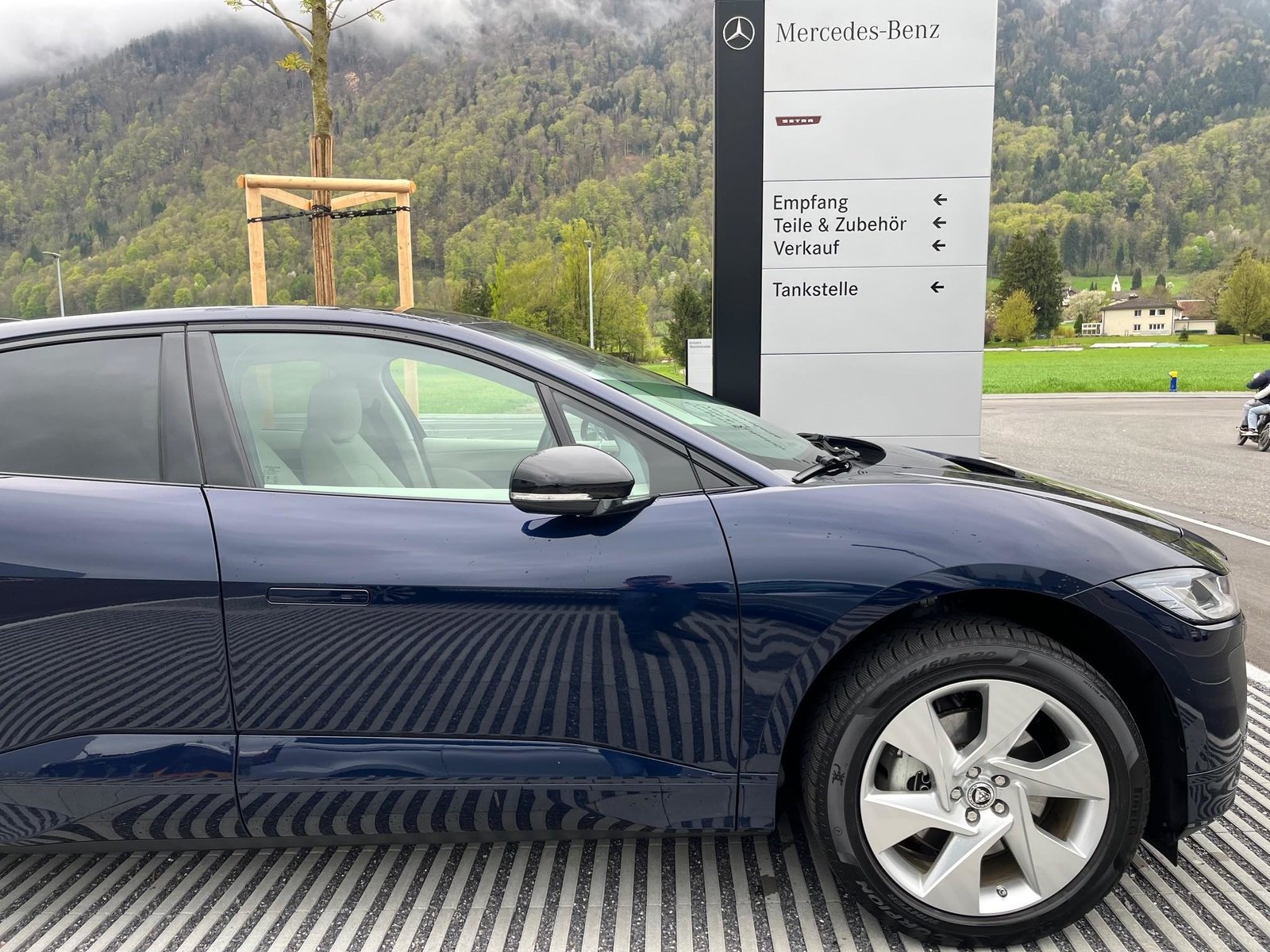 JAGUAR I-Pace EV400 R-Dynamic SE AWD, Electric, Second hand / Used, Automatic - 5
