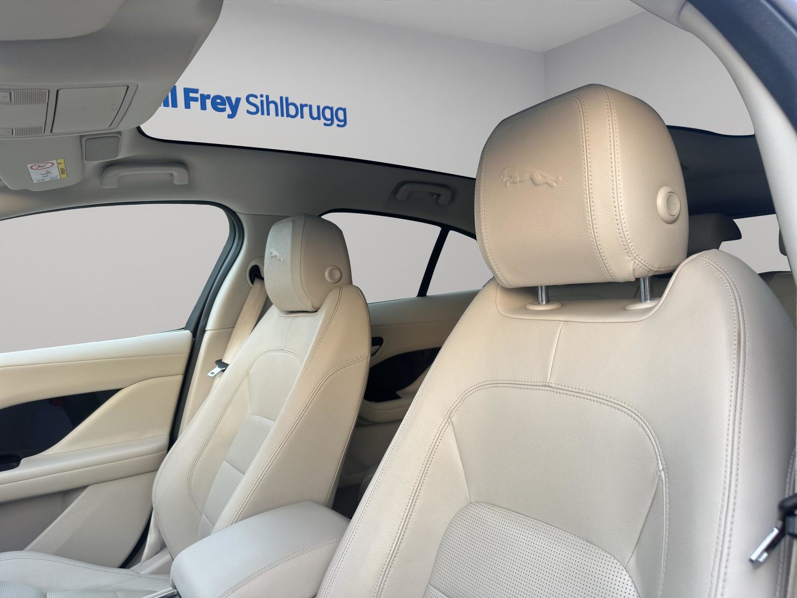 JAGUAR I-Pace EV400 SE AWD, Électrique, Occasion / Utilisé, Automatique - 4