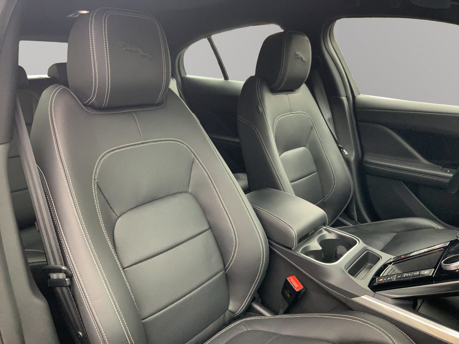JAGUAR I-Pace EV400 HSE AWD, Électrique, Occasion / Utilisé, Automatique - 4