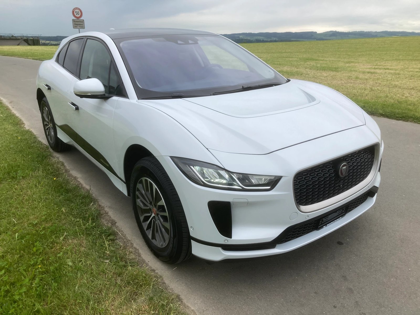 JAGUAR I-Pace EV400 S AWD, Elektro, Occasion / Gebraucht, Automatik - 2