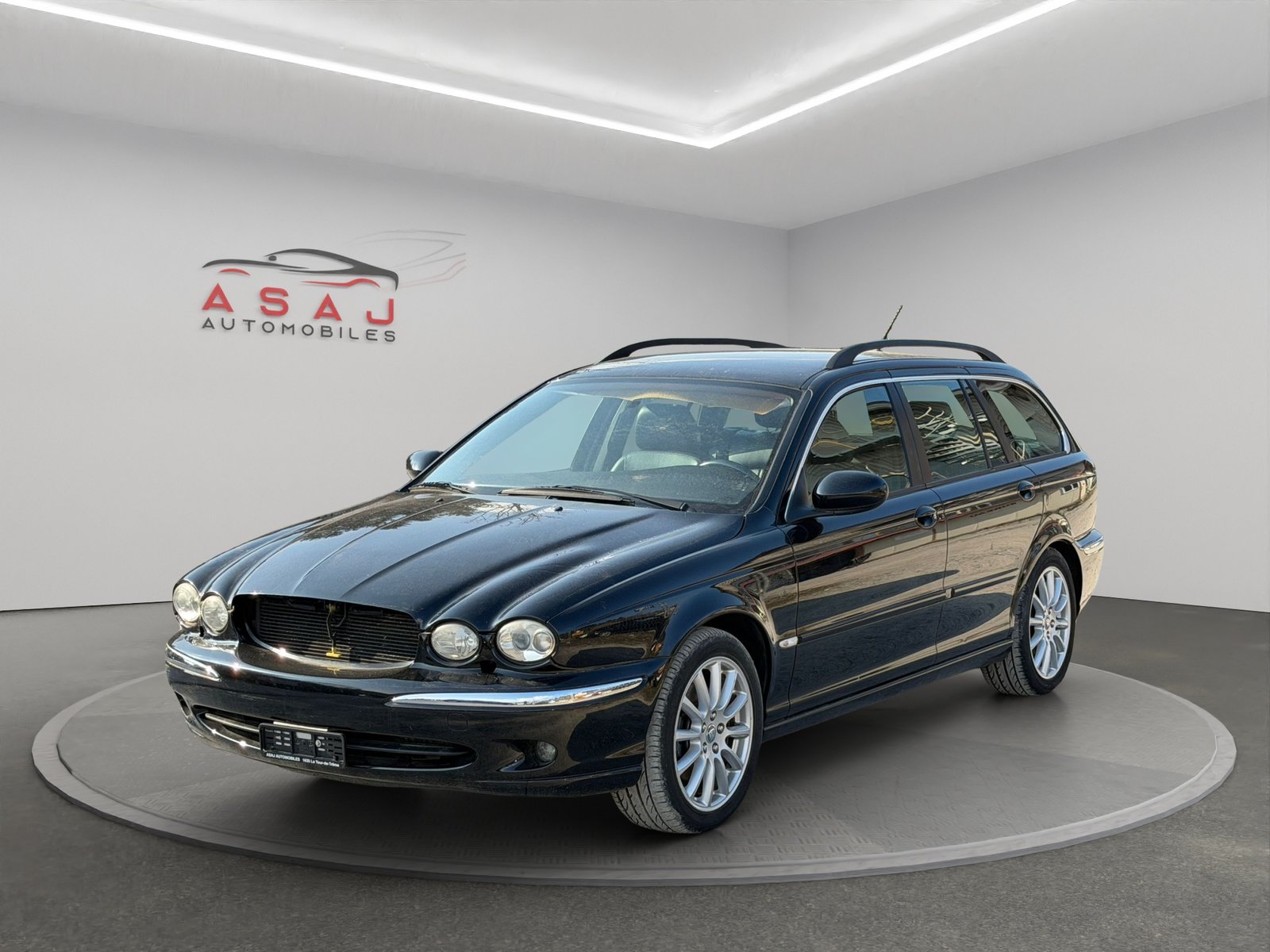 JAGUAR X-Type Estate 3.0 V6 Traction4 Executive, Benzin, Occasion / Gebraucht, Automatik - 3