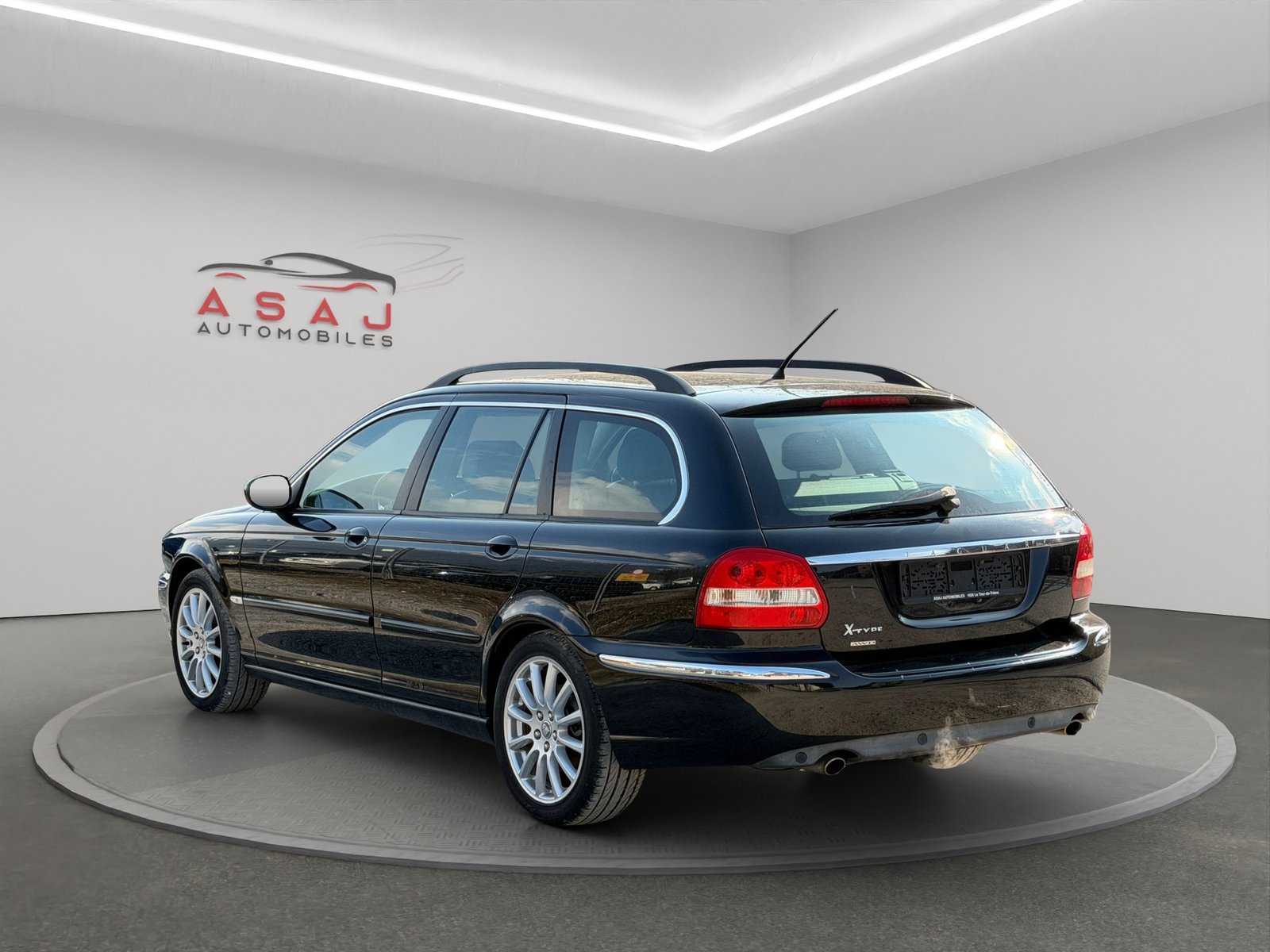 JAGUAR X-Type Estate 3.0 V6 Traction4 Executive, Benzin, Occasion / Gebraucht, Automatik - 5