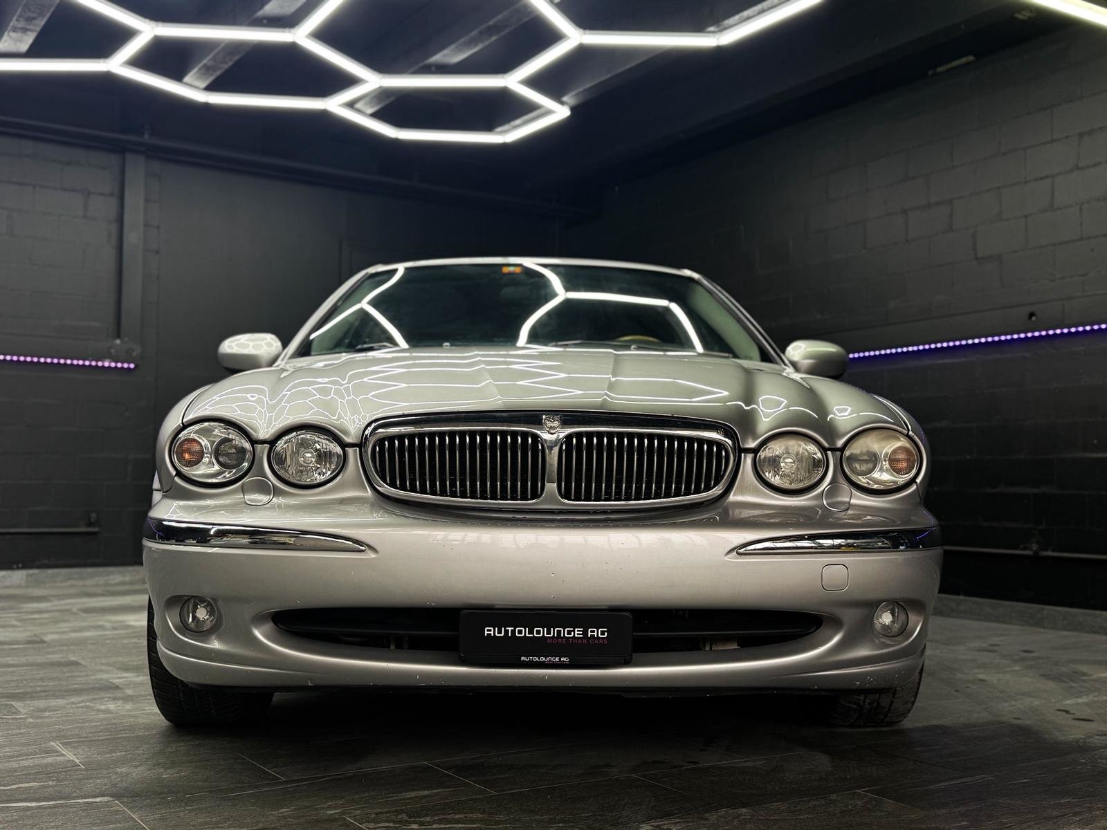 JAGUAR X-Type 3.0 V6 Traction4 Executive, Essence, Occasion / Utilisé, Manuelle - 2