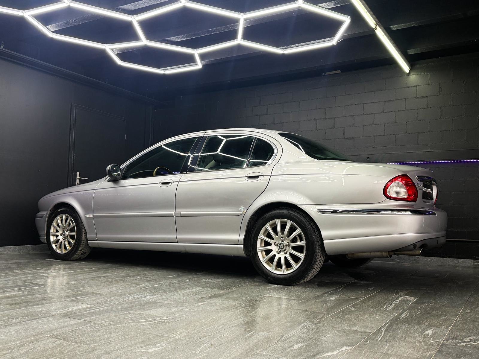 JAGUAR X-Type 3.0 V6 Traction4 Executive, Essence, Occasion / Utilisé, Manuelle - 5