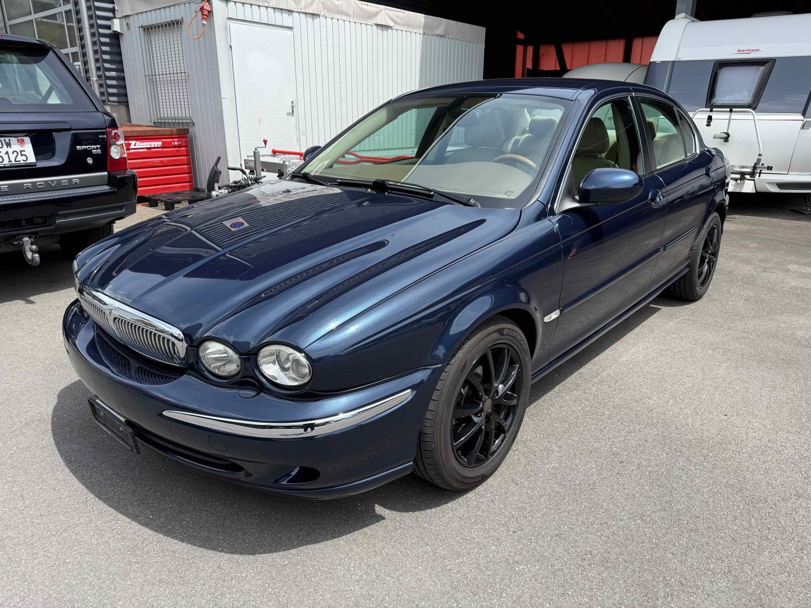 JAGUAR X-Type 2.5 V6 Traction4 Celebration, Benzin, Occasion / Gebraucht, Handschaltung - 2
