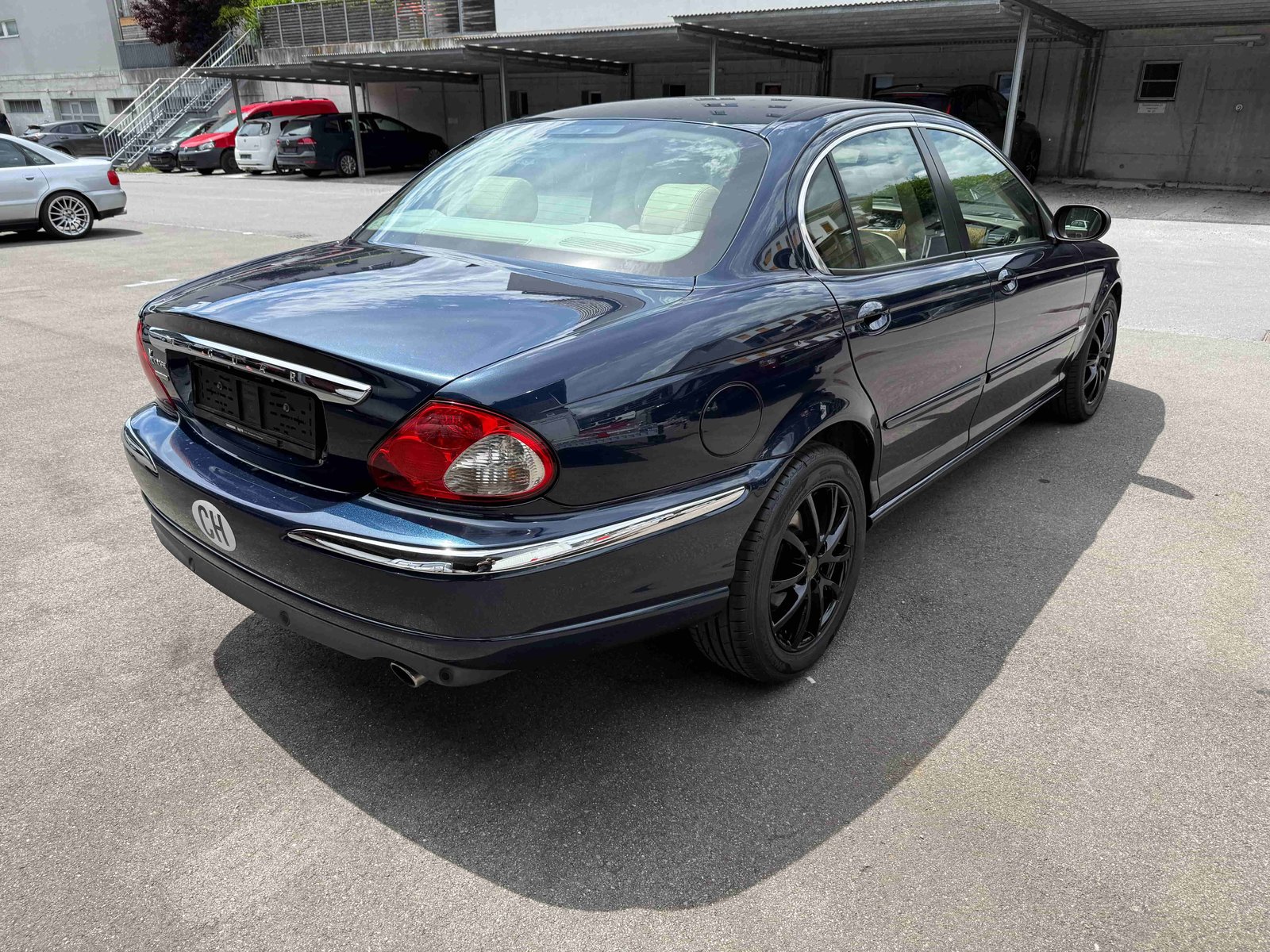 JAGUAR X-Type 2.5 V6 Traction4 Celebration, Benzin, Occasion / Gebraucht, Handschaltung - 7