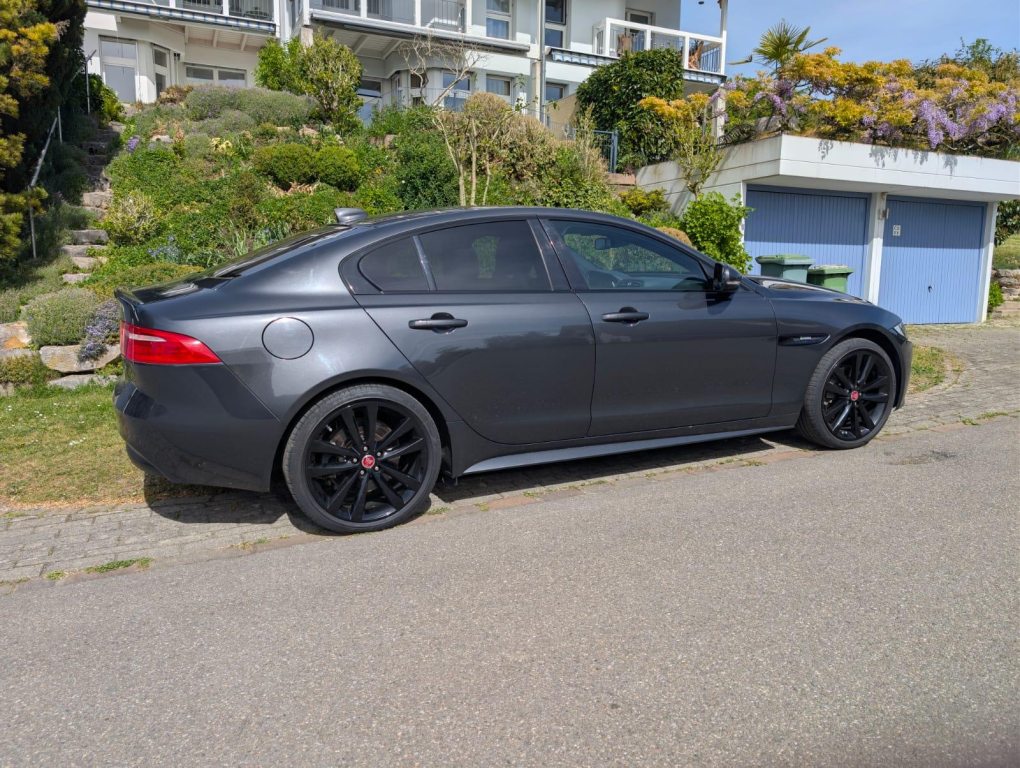 JAGUAR XE 2.0 D 180 R-Sport AWD, Diesel, Occasion / Gebraucht, Automatik - 3