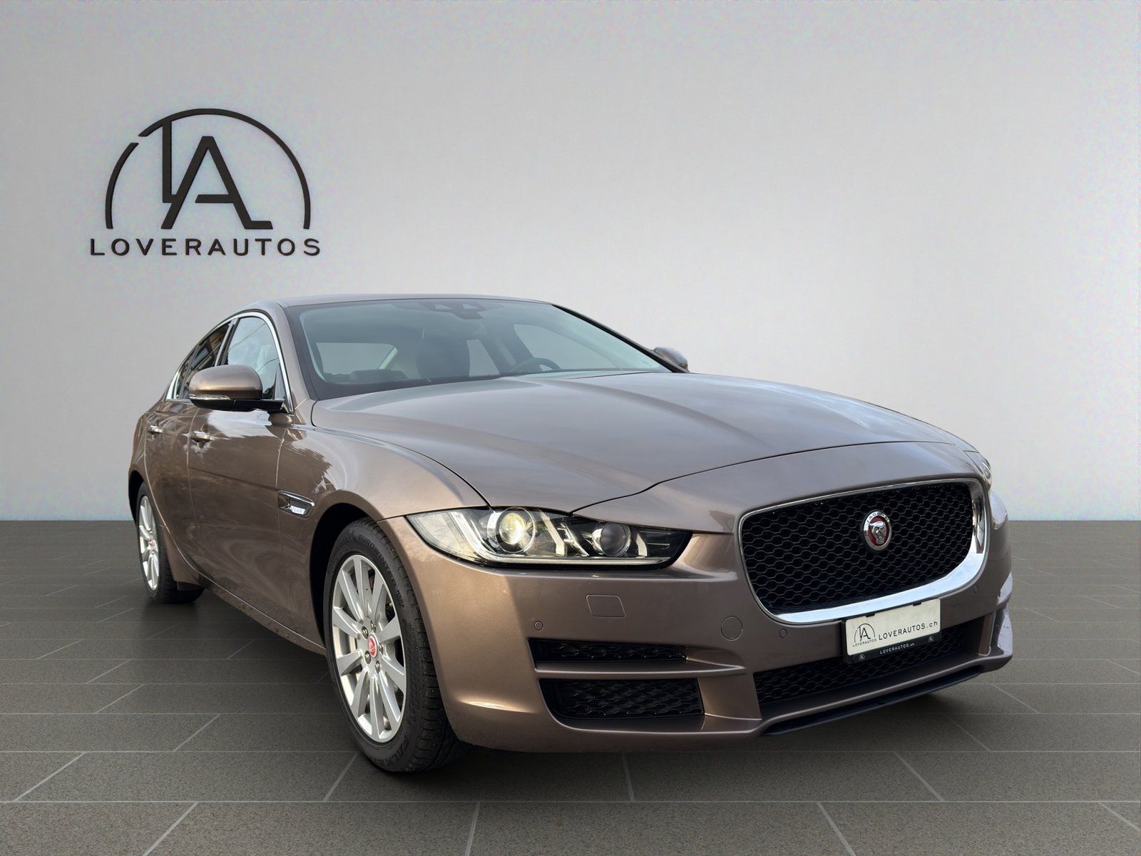 JAGUAR XE 20t 2.0 Prestige Automatic