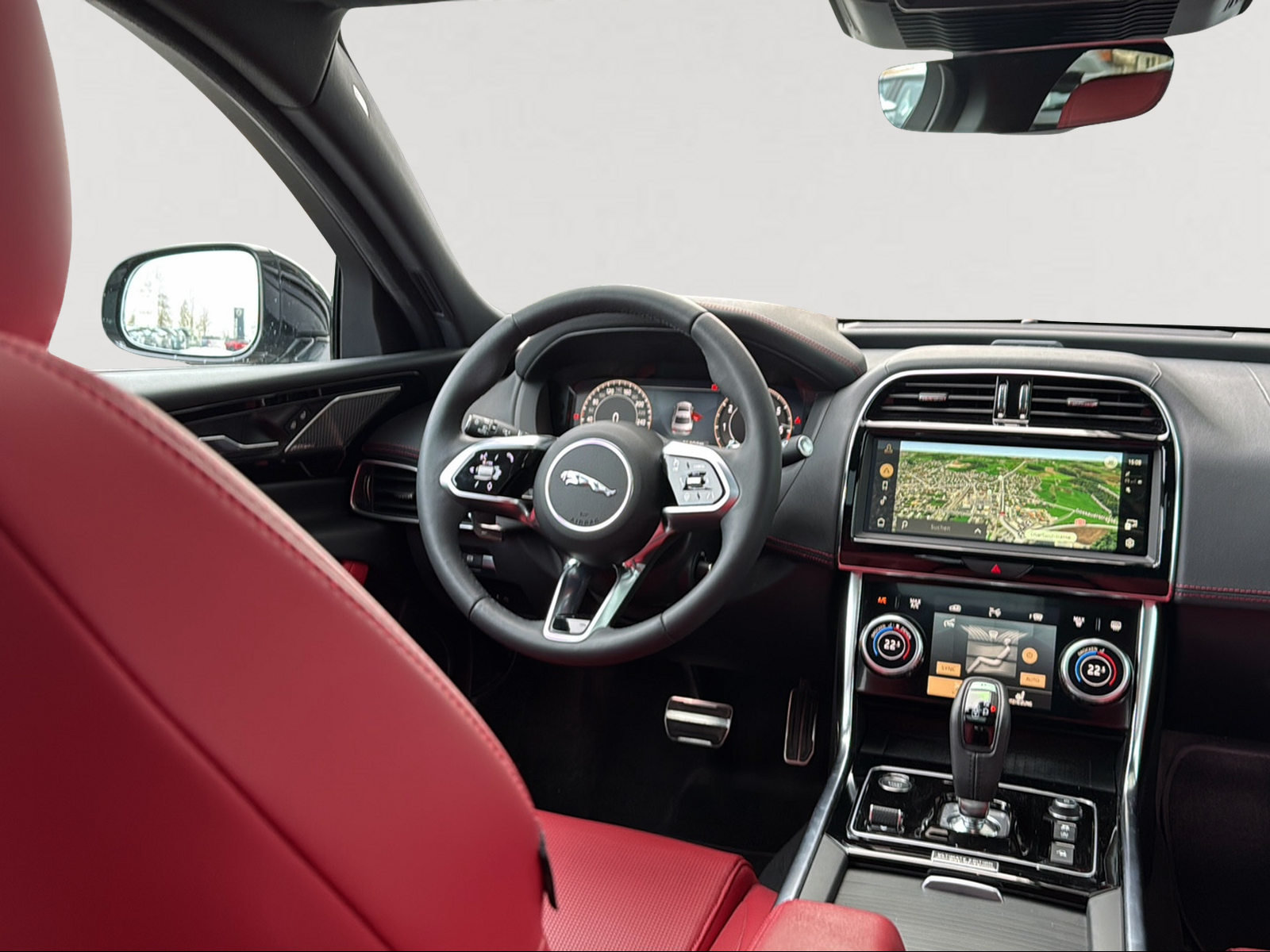 JAGUAR XE 2.0 Sport P300 AWD Automat, Petrol, Second hand / Used, Automatic - 7