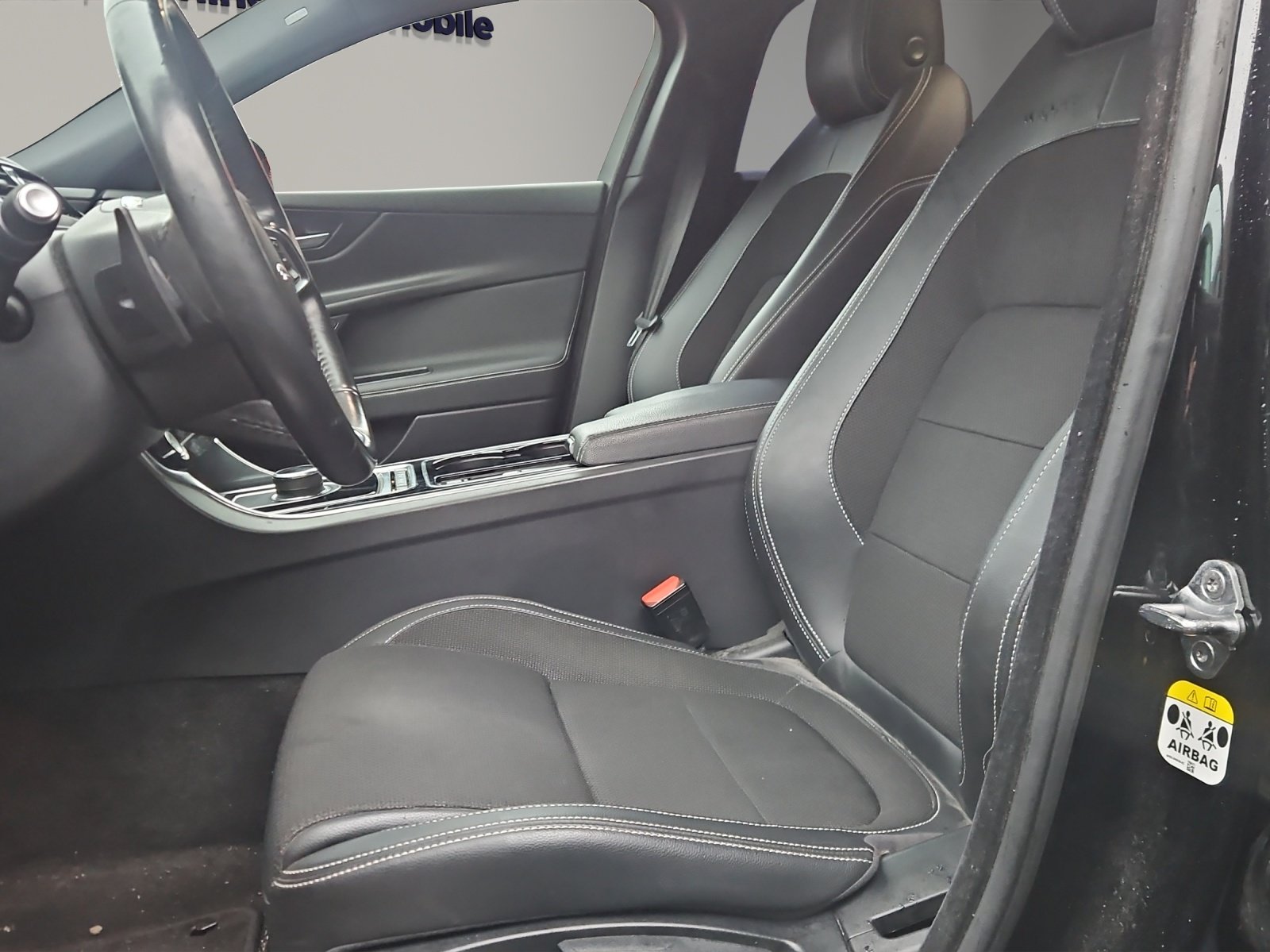 JAGUAR XE 20d R-Sport Automat, Diesel, Occasion / Utilisé, Automatique - 7