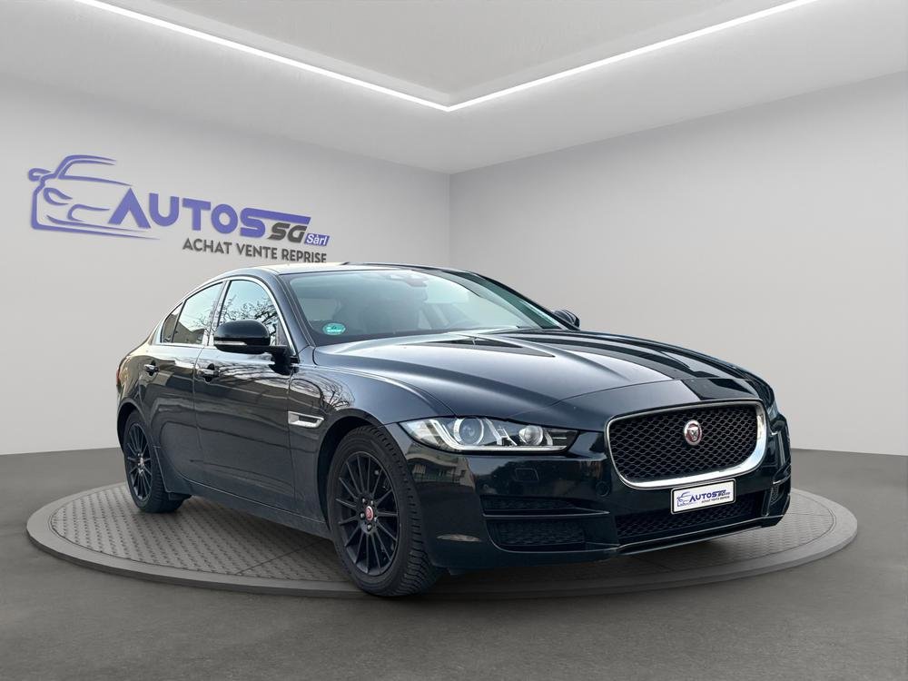 JAGUAR XE 20d Pure AWD Automat