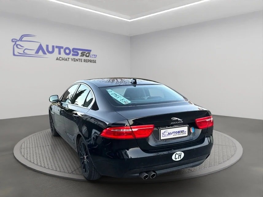 JAGUAR XE 20d Pure AWD Automat, Diesel, Second hand / Used, Automatic - 4