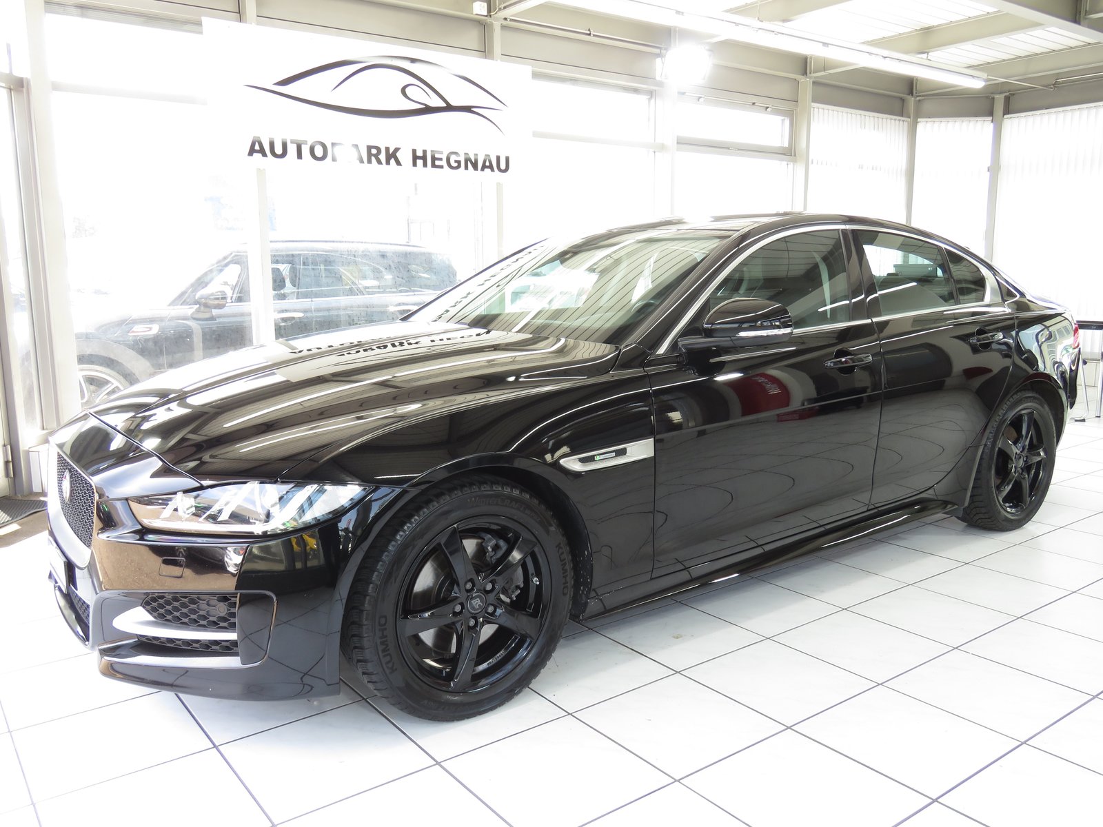 JAGUAR XE 20d R-Sport AWD Automat