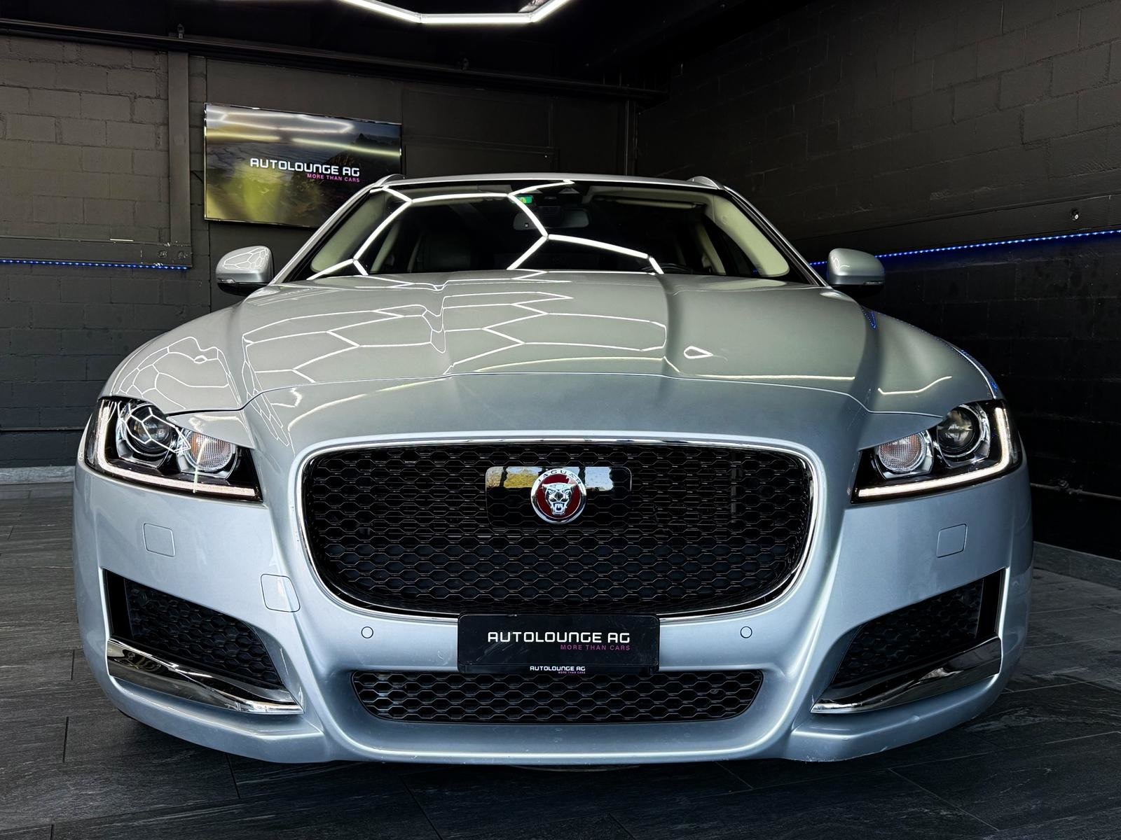 JAGUAR XF Sportbrake 20d Prestige AWD Automatic, Diesel, Occasion / Gebraucht, Automatik - 3