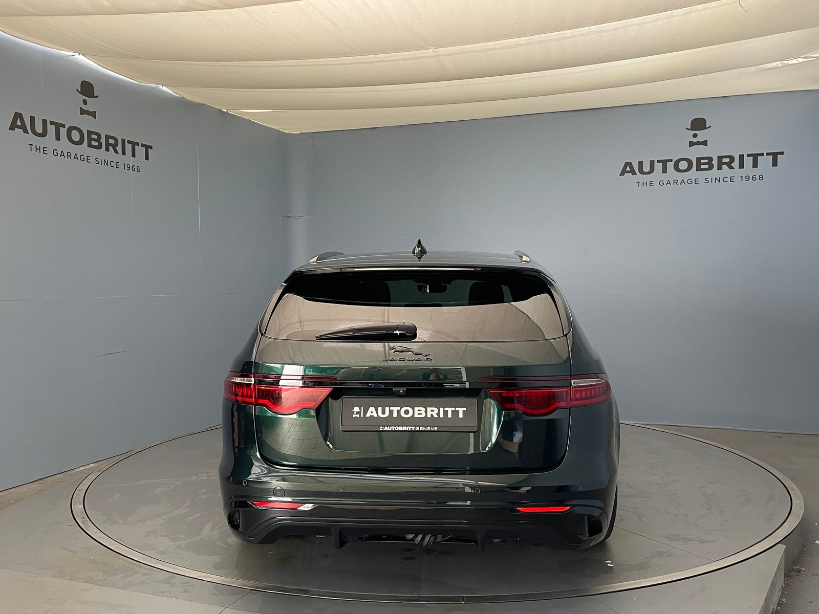 JAGUAR XF Sportbrake 2.0 I4 300 Sport AWD, Benzin, Occasion / Gebraucht, Automatik - 5