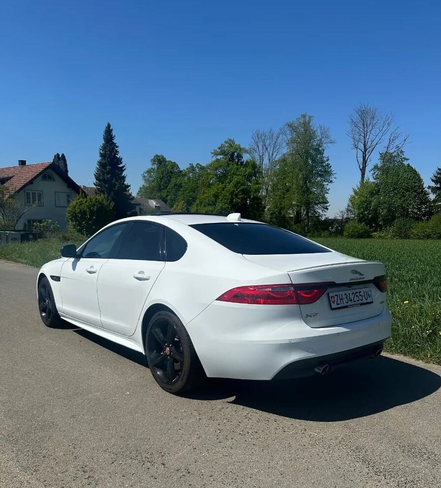 JAGUAR XF Sportbrake 2.0 T R-Sport, Petrol, Second hand / Used, Automatic - 3