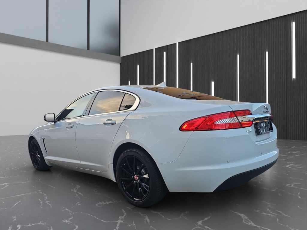 JAGUAR XF 2.2 D, Diesel, Occasion / Gebraucht, Automatik - 3