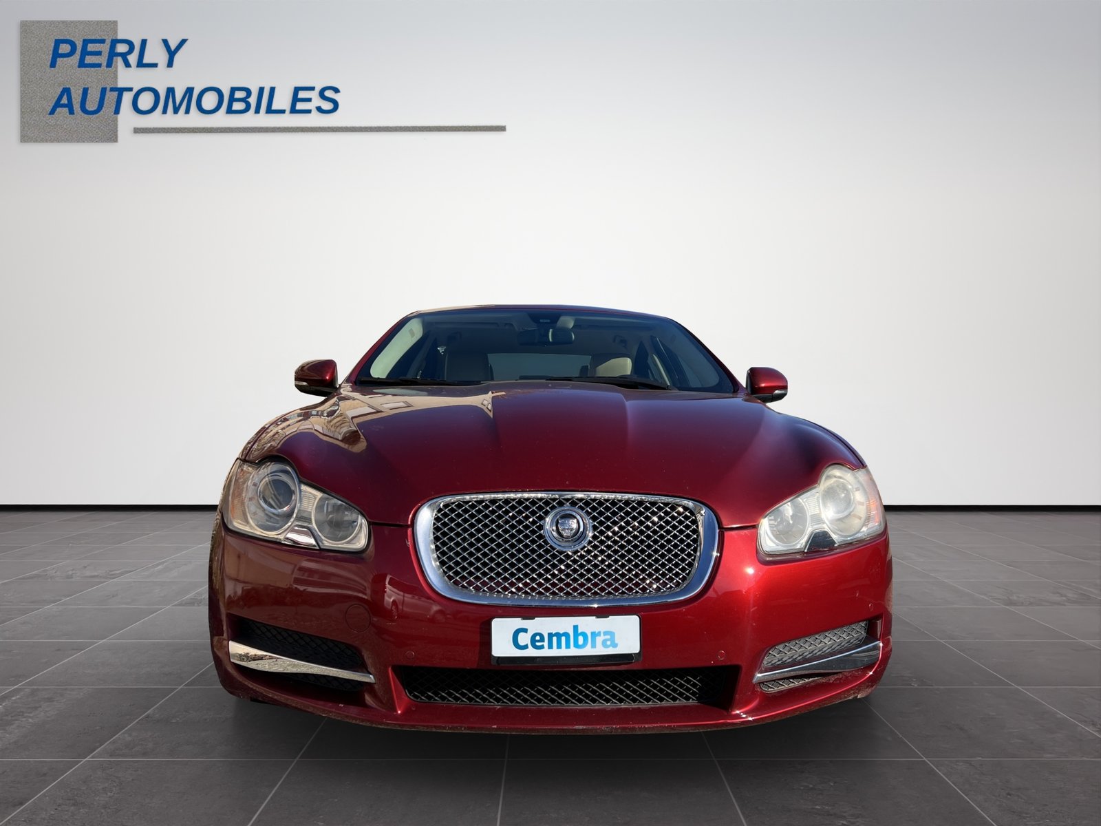 JAGUAR XF 3.0 Greenwich Luxury