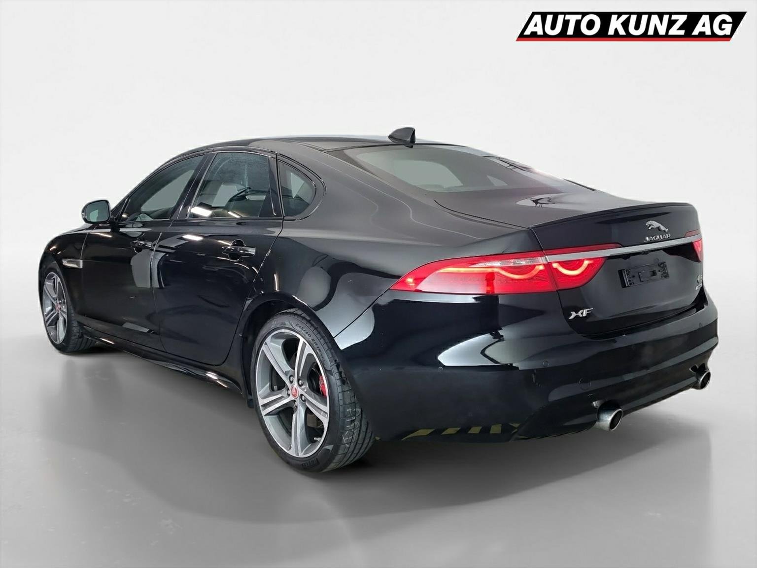 JAGUAR XF S AWD, Essence, Occasion / Utilisé, Automatique - 2