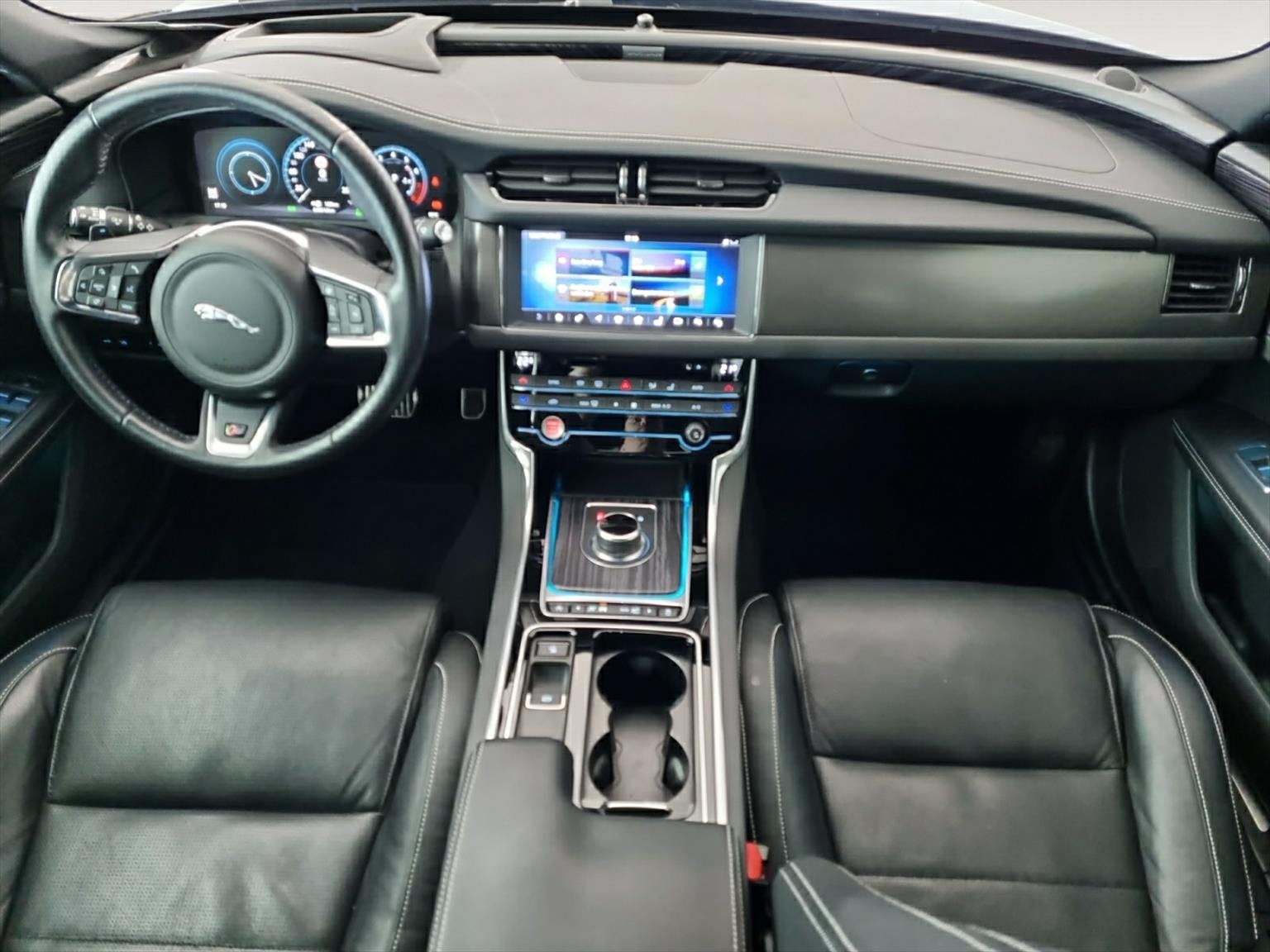 JAGUAR XF S AWD, Essence, Occasion / Utilisé, Automatique - 6