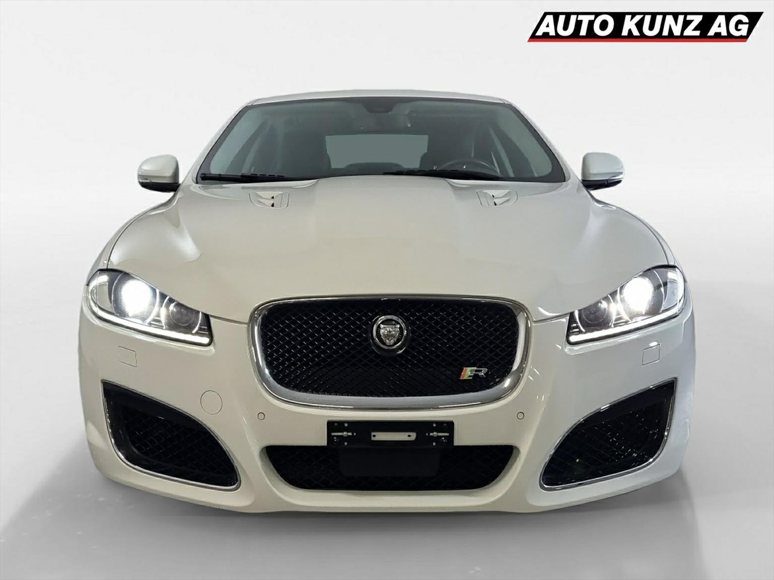 JAGUAR XF 5.0 V8 S/C XFR MOTORSCHADEN, Benzin, Occasion / Gebraucht, Automatik - 3