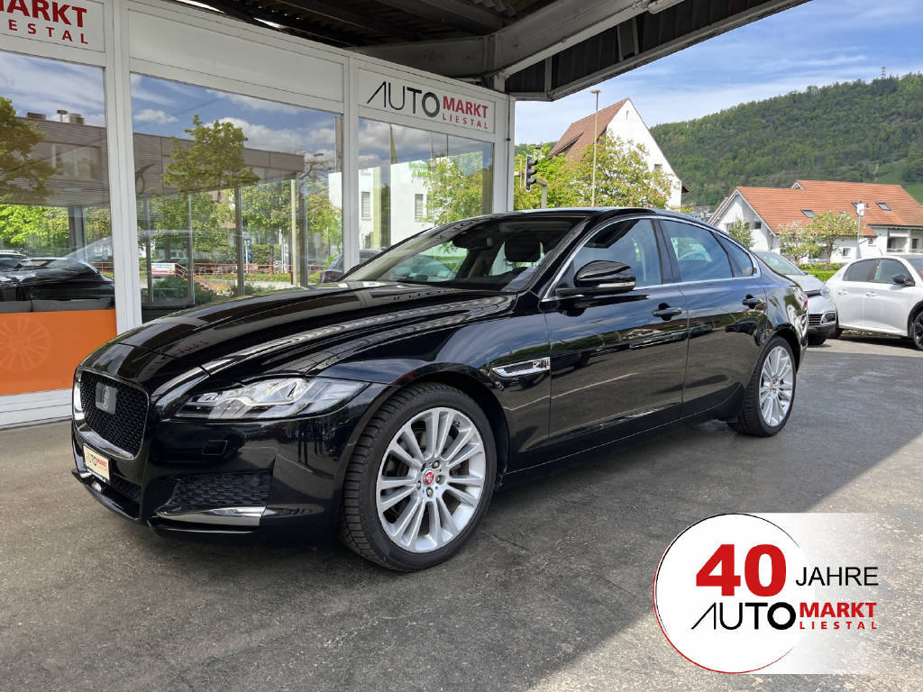 JAGUAR XF 2.0 D 180 Portfolio AWD