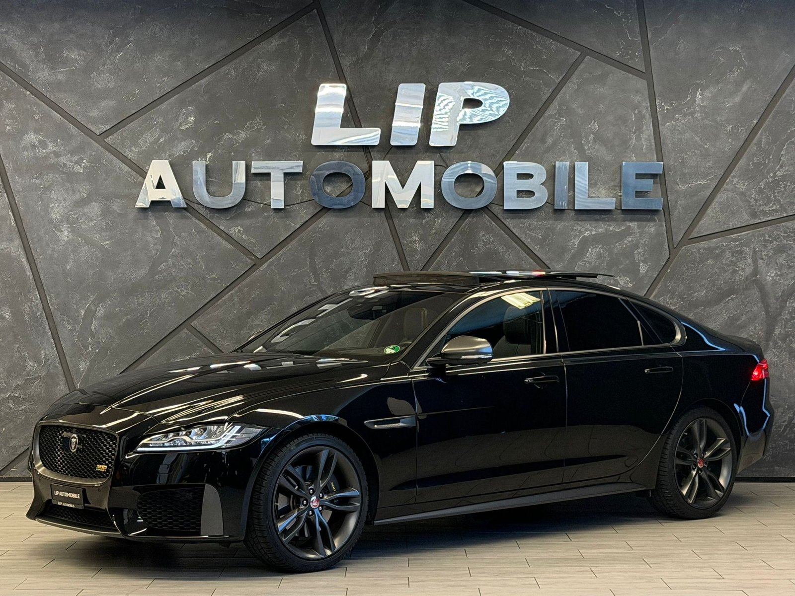 JAGUAR XF 30t 300 Sport AWD