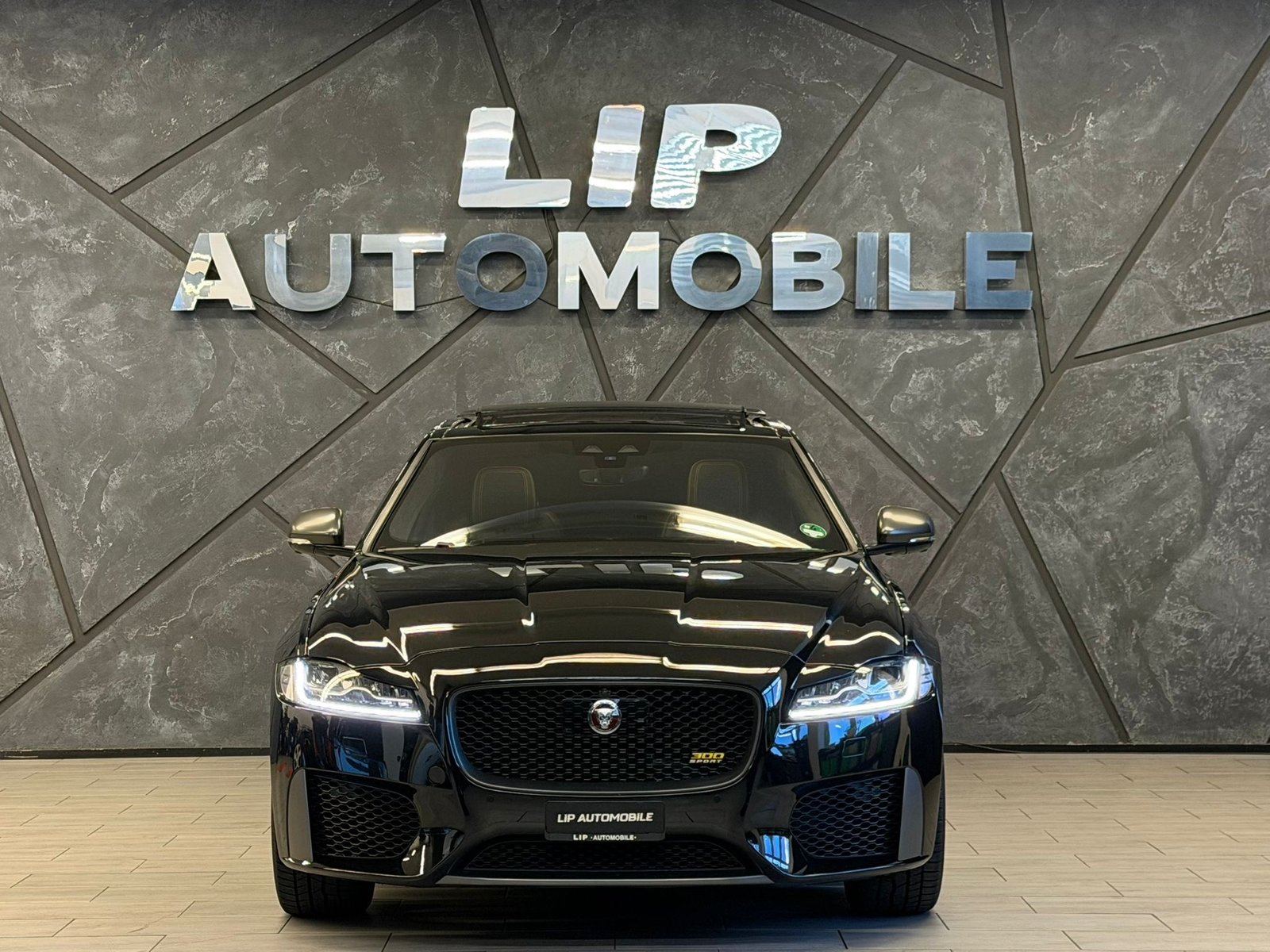 JAGUAR XF 30t 300 Sport AWD, Benzin, Occasion / Gebraucht, Automatik - 2