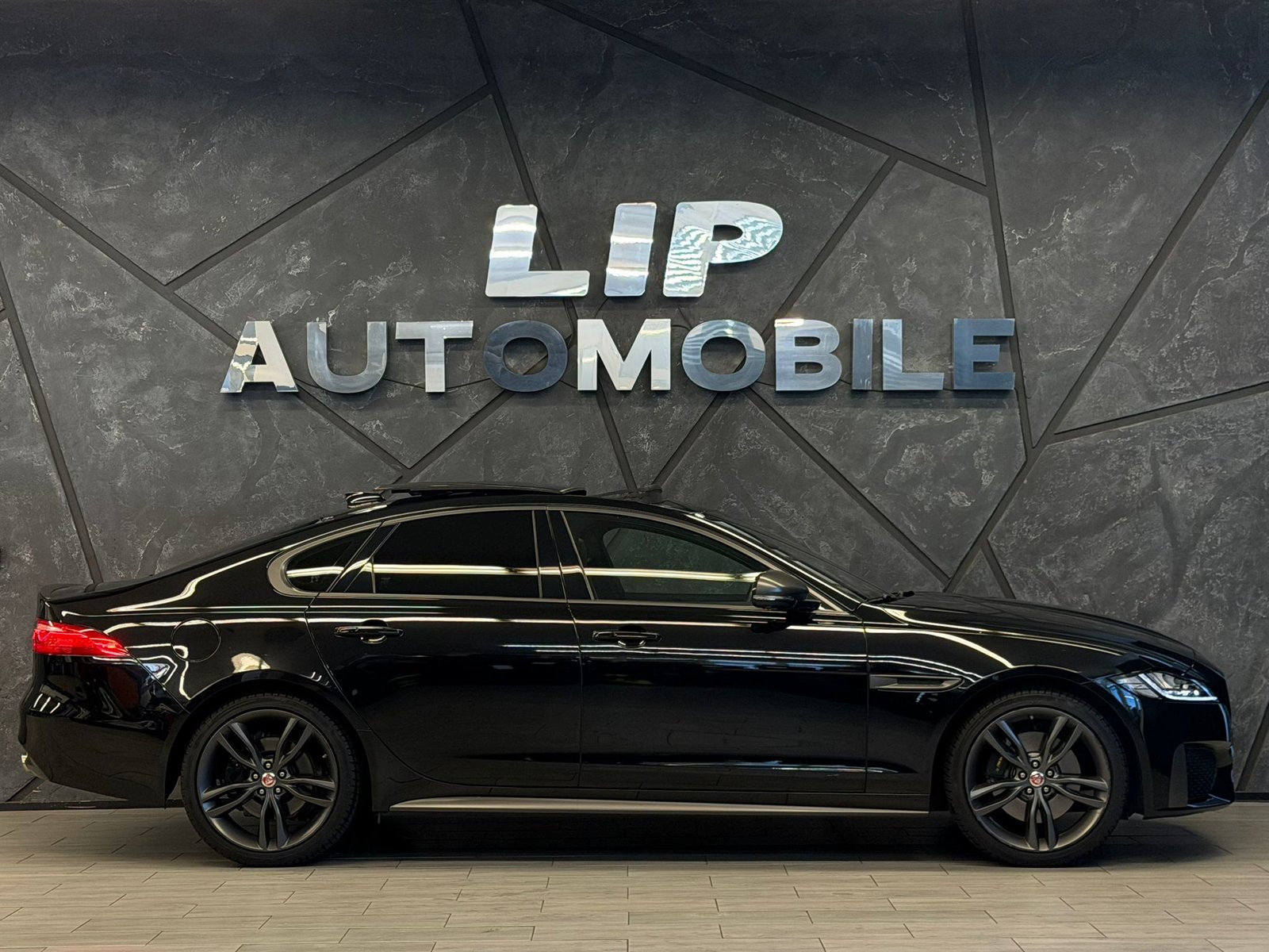 JAGUAR XF 30t 300 Sport AWD, Benzin, Occasion / Gebraucht, Automatik - 4