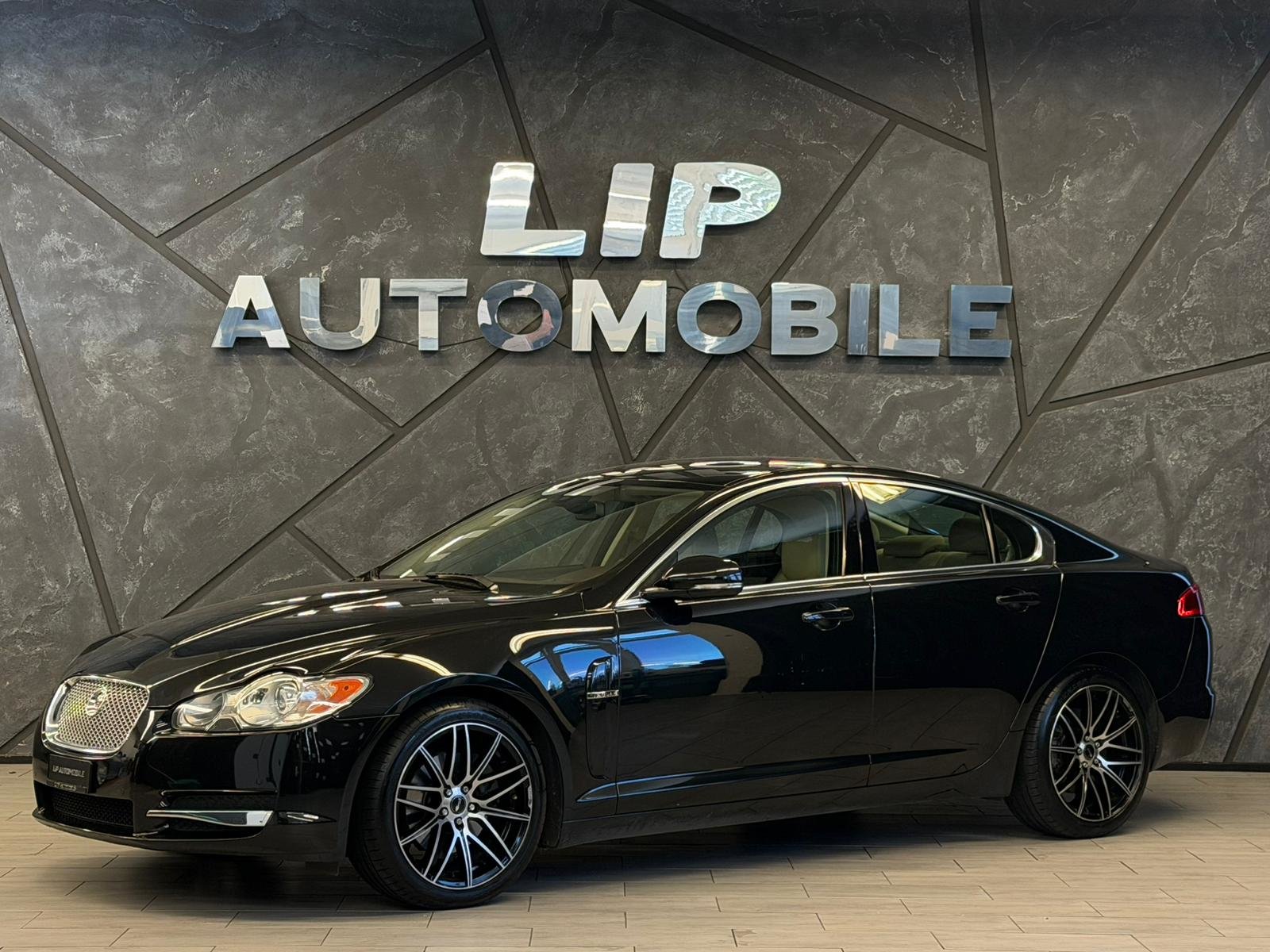 JAGUAR XF 3.0 V6 Luxury